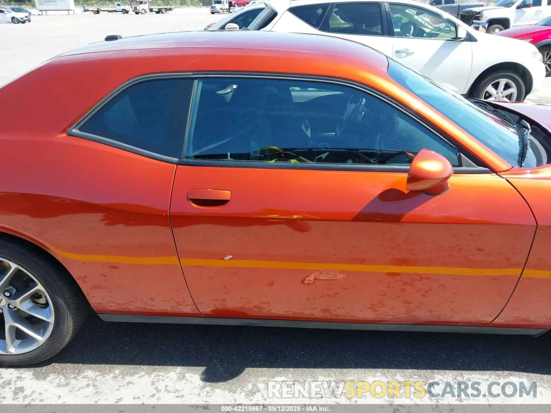 13 fotografías del automóvil dañado 2C3CDZJG1MH667666 DODGE CHALLENGER 2021