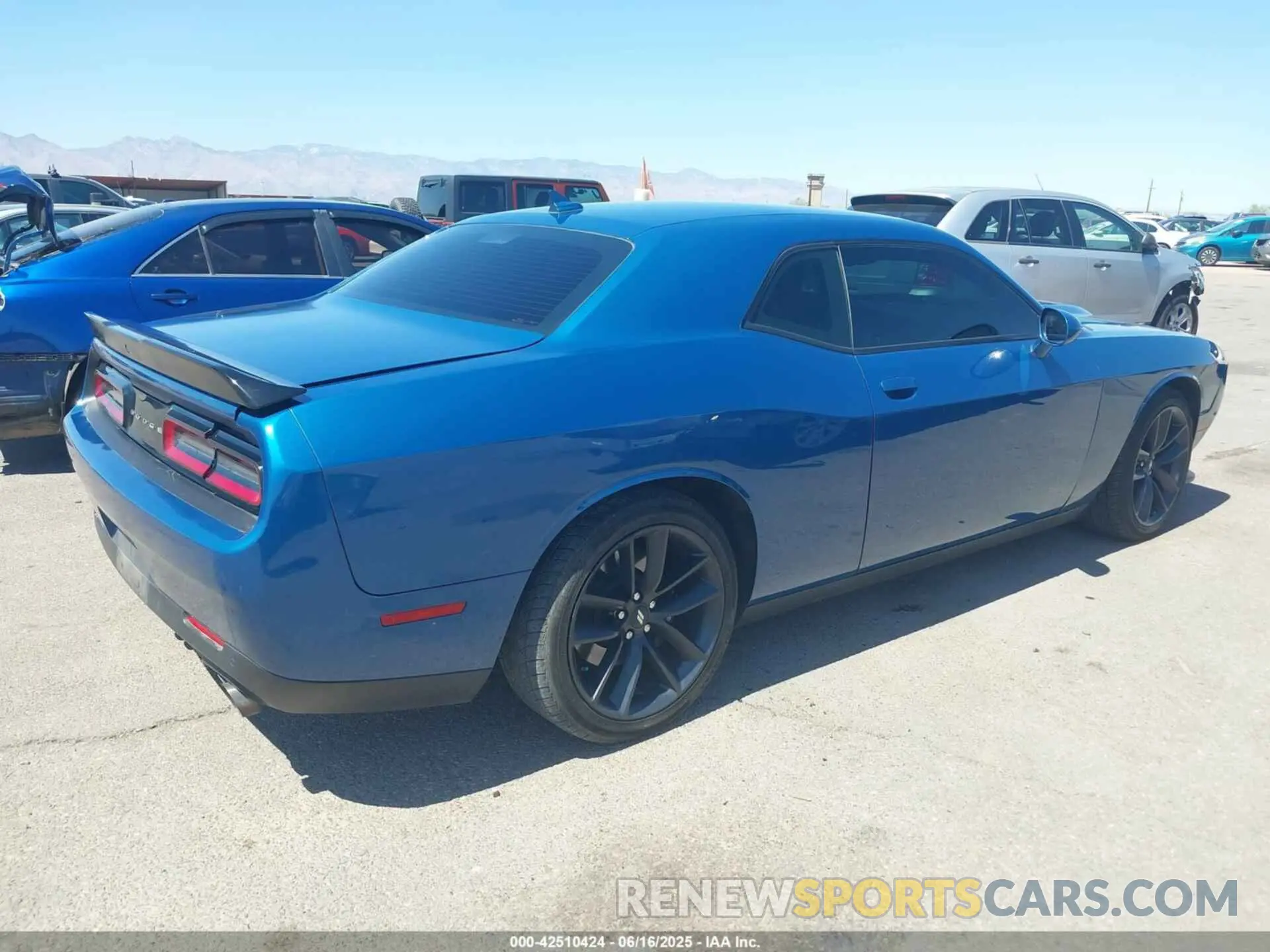 4 fotografías del automóvil dañado 2C3CDZJG6MH533137 DODGE CHALLENGER 2021