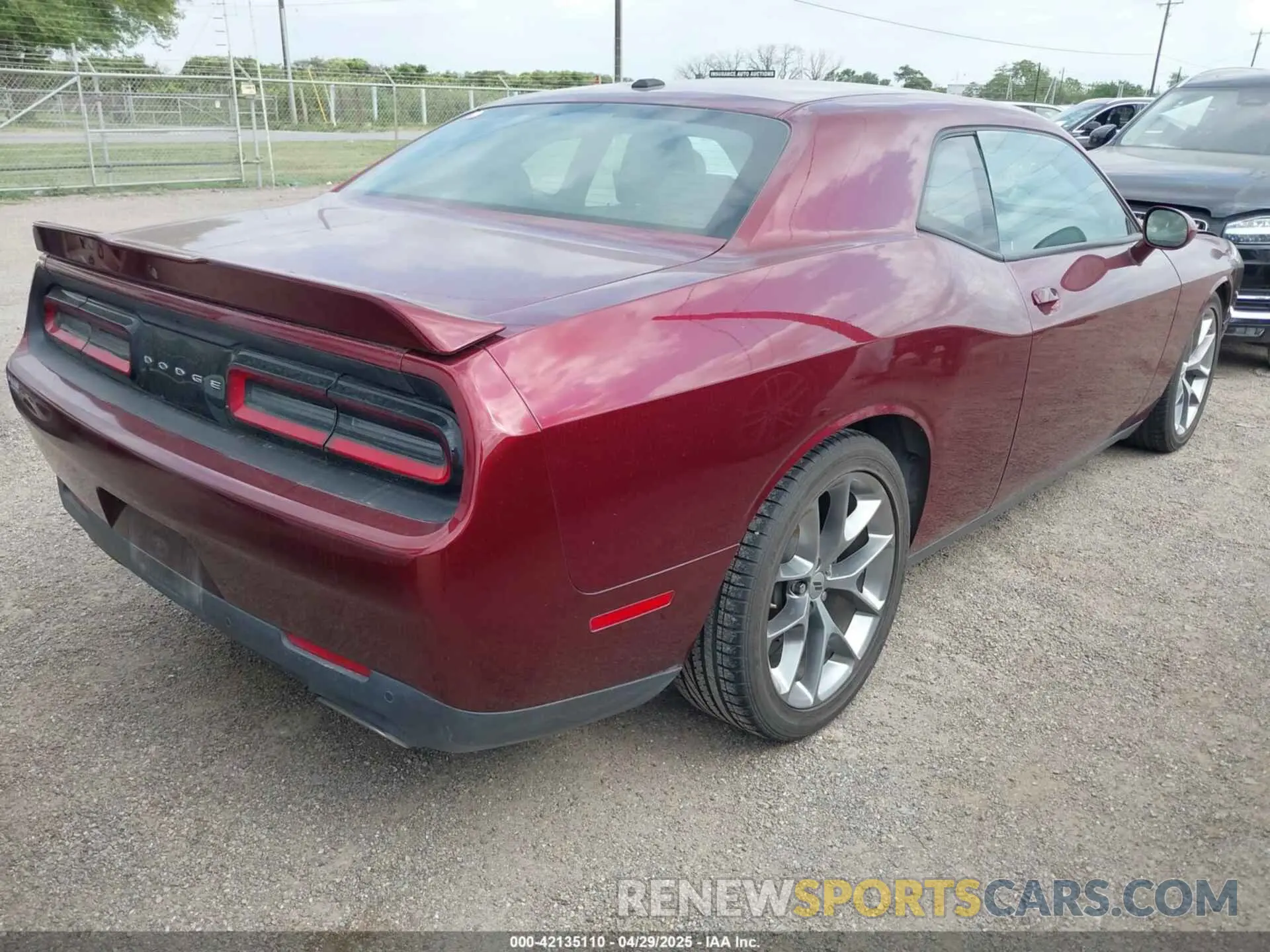 4 fotografías del automóvil dañado 2C3CDZJG7MH660303 DODGE CHALLENGER 2021