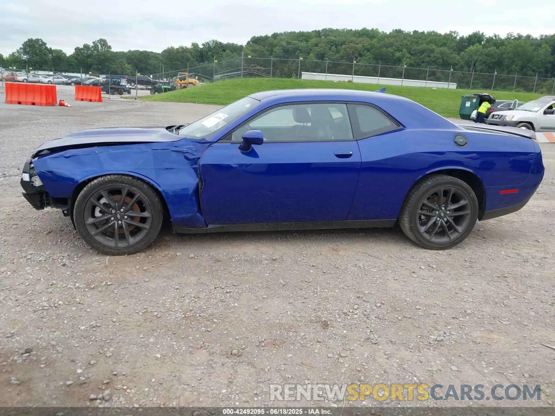 14 fotografías del automóvil dañado 2C3CDZKGXMH567287 DODGE CHALLENGER 2021