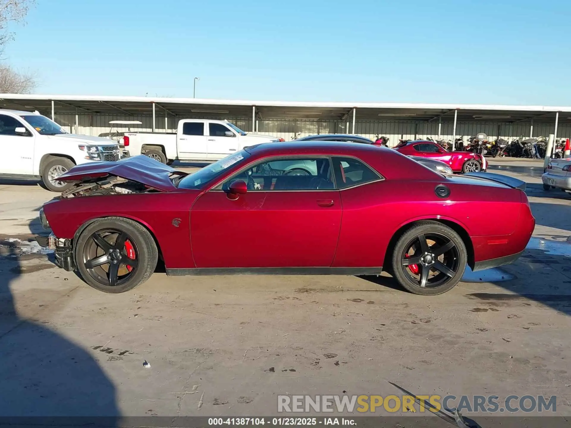14 fotografías del automóvil dañado 2C3CDZL97MH555257 DODGE CHALLENGER 2021