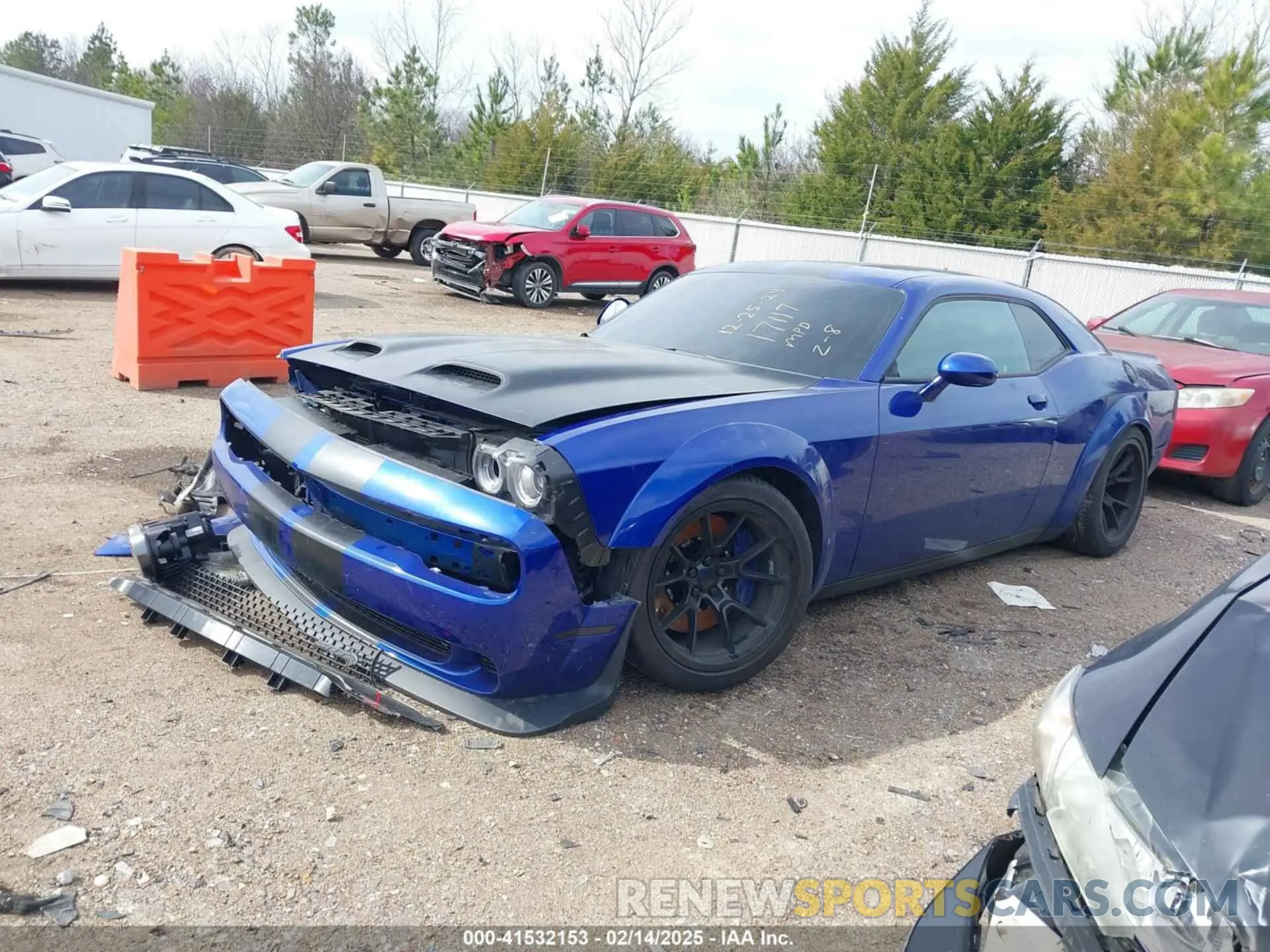 2 fotografías del automóvil dañado 2C3CDZL99MH516590 DODGE CHALLENGER 2021
