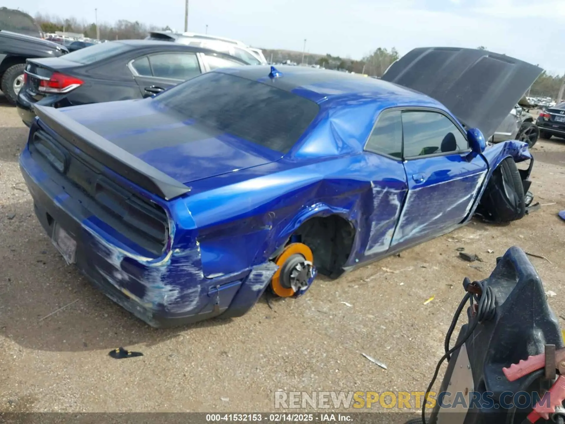 4 fotografías del automóvil dañado 2C3CDZL99MH516590 DODGE CHALLENGER 2021