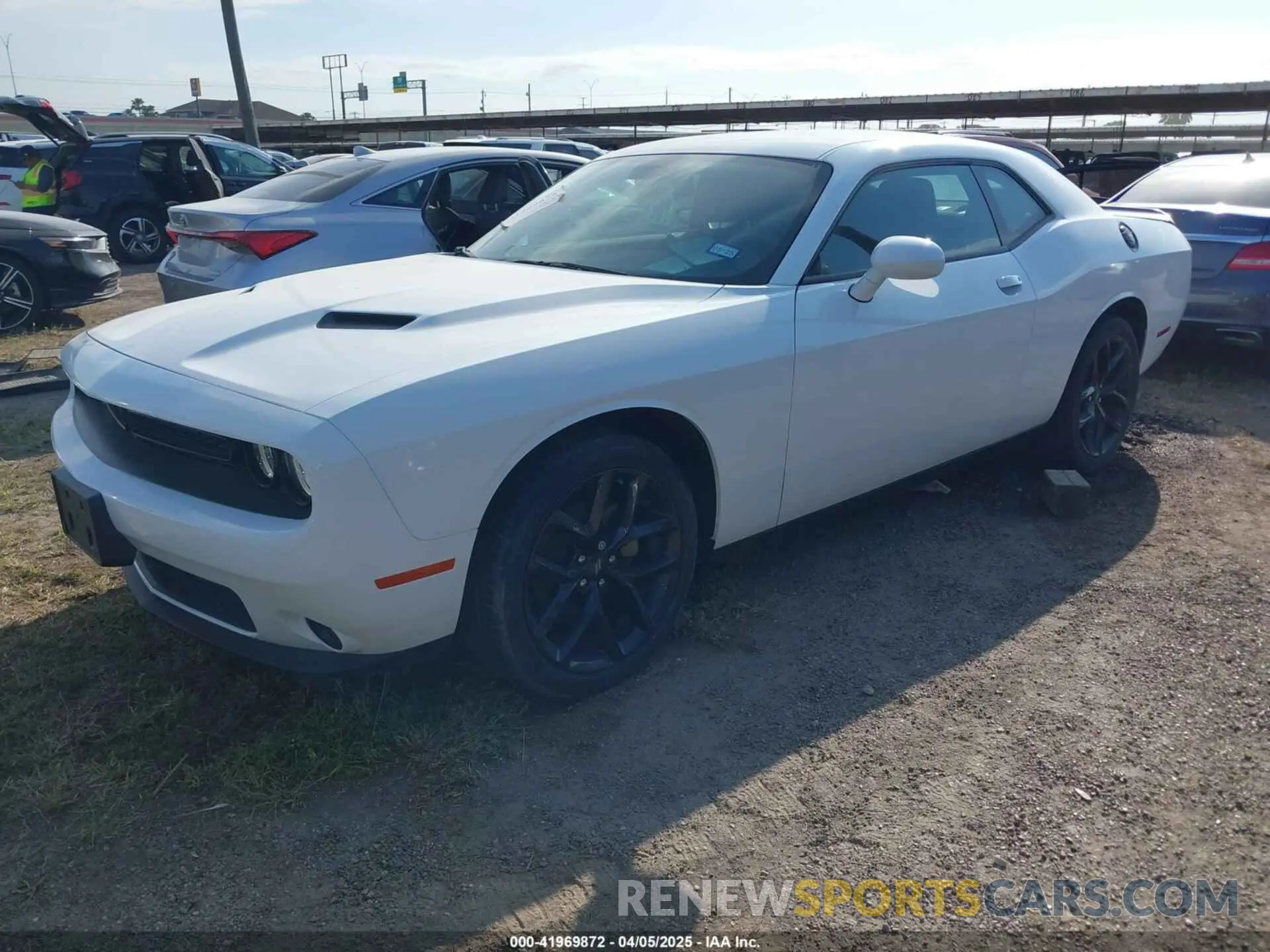2 fotografías del automóvil dañado 2C3CDZAG2NH159983 DODGE CHALLENGER 2022
