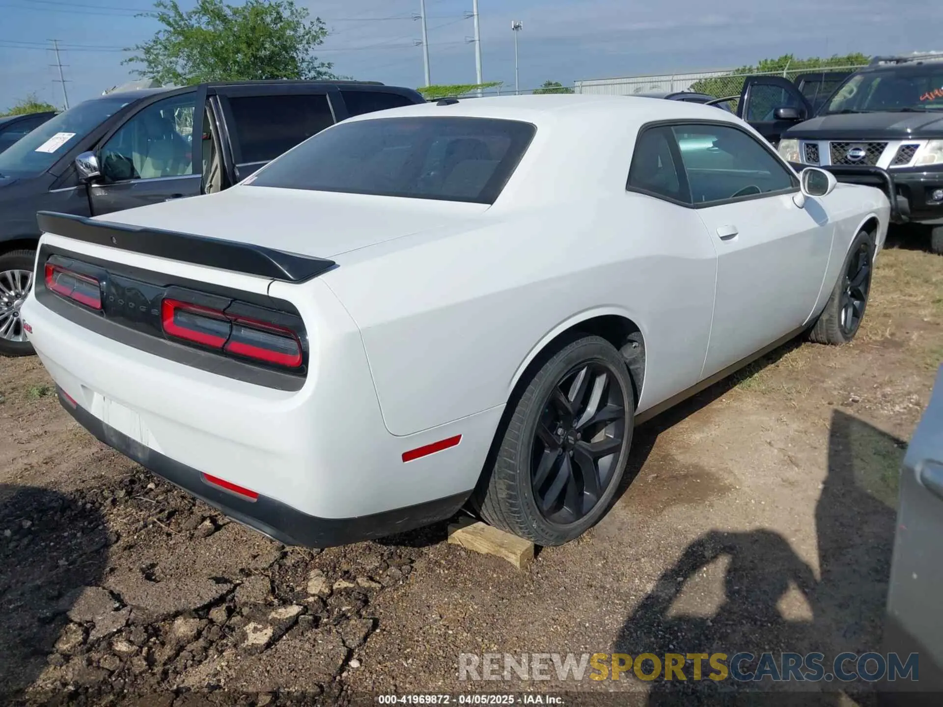 4 fotografías del automóvil dañado 2C3CDZAG2NH159983 DODGE CHALLENGER 2022