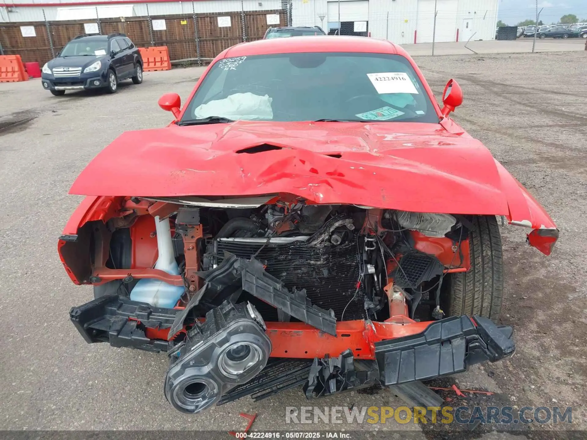 13 fotografías del automóvil dañado 2C3CDZBT0NH234000 DODGE CHALLENGER 2022