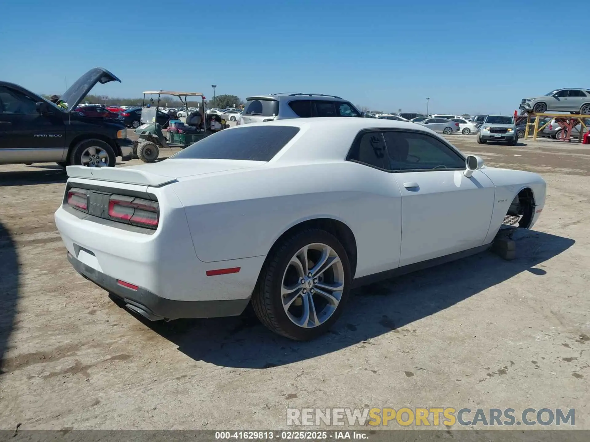 4 fotografías del automóvil dañado 2C3CDZBT1NH105408 DODGE CHALLENGER 2022