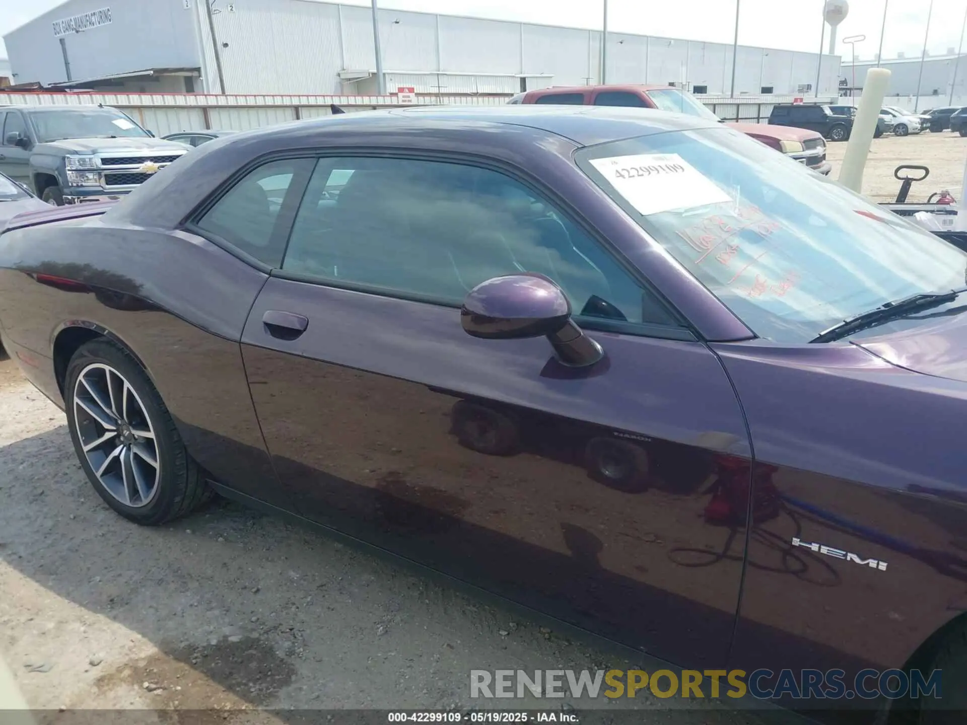 13 fotografías del automóvil dañado 2C3CDZBT3NH234086 DODGE CHALLENGER 2022