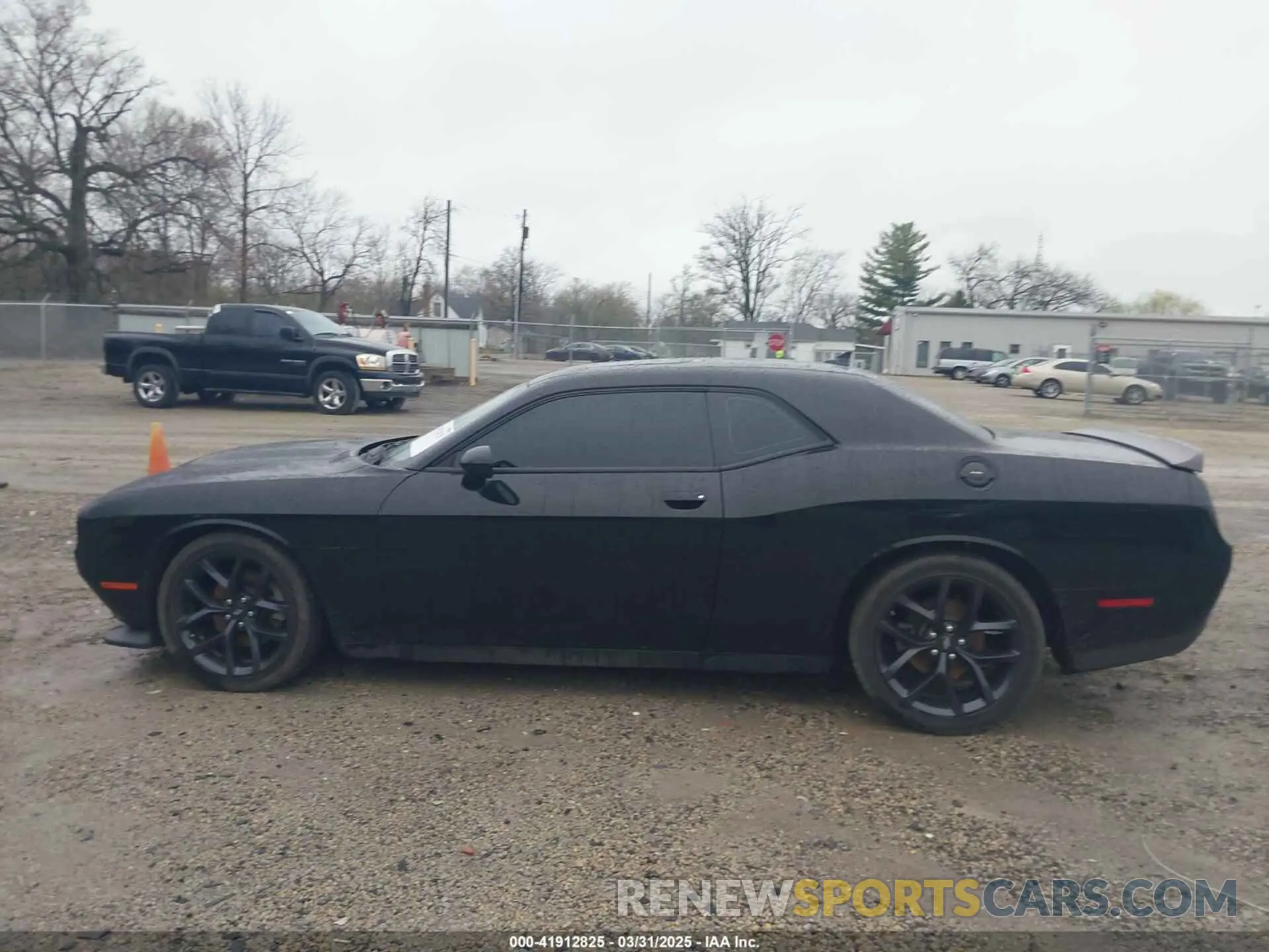 15 fotografías del automóvil dañado 2C3CDZBT8NH254575 DODGE CHALLENGER 2022