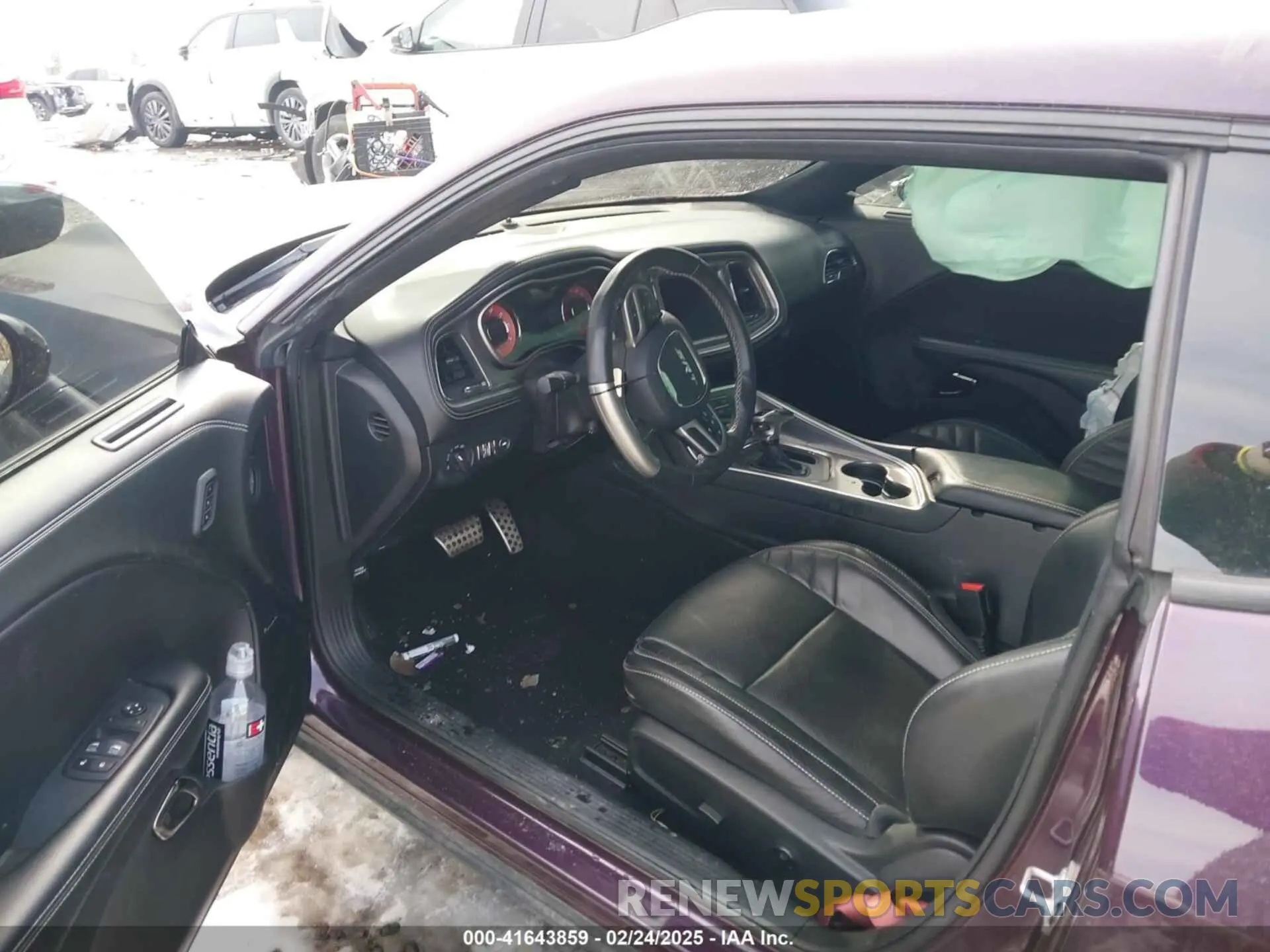 5 fotografías del automóvil dañado 2C3CDZC95NH102921 DODGE CHALLENGER 2022