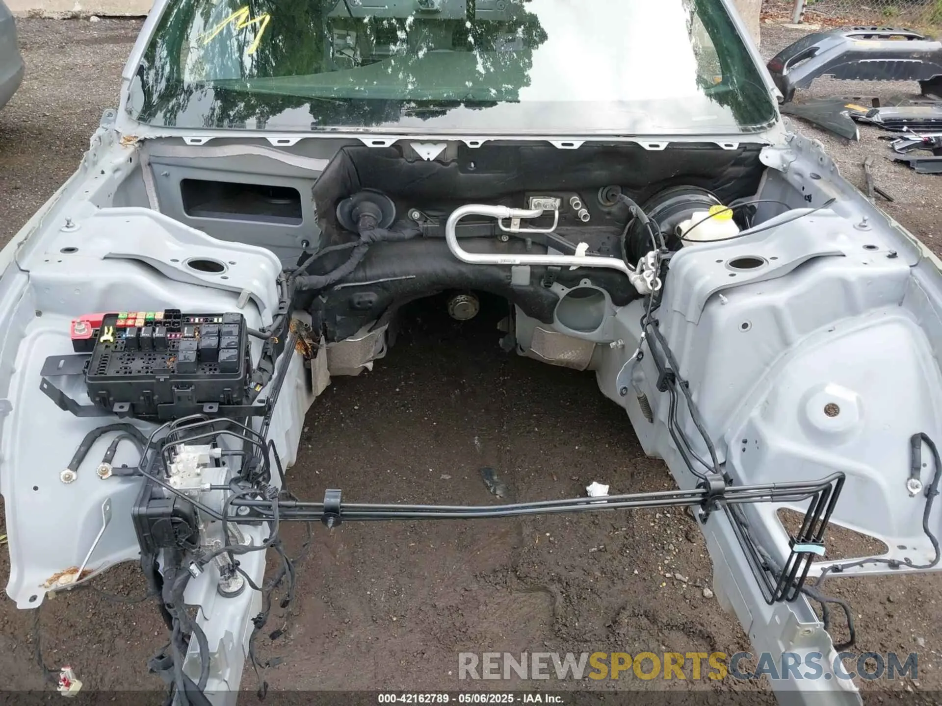 10 fotografías del automóvil dañado 2C3CDZFJ1NH215173 DODGE CHALLENGER 2022