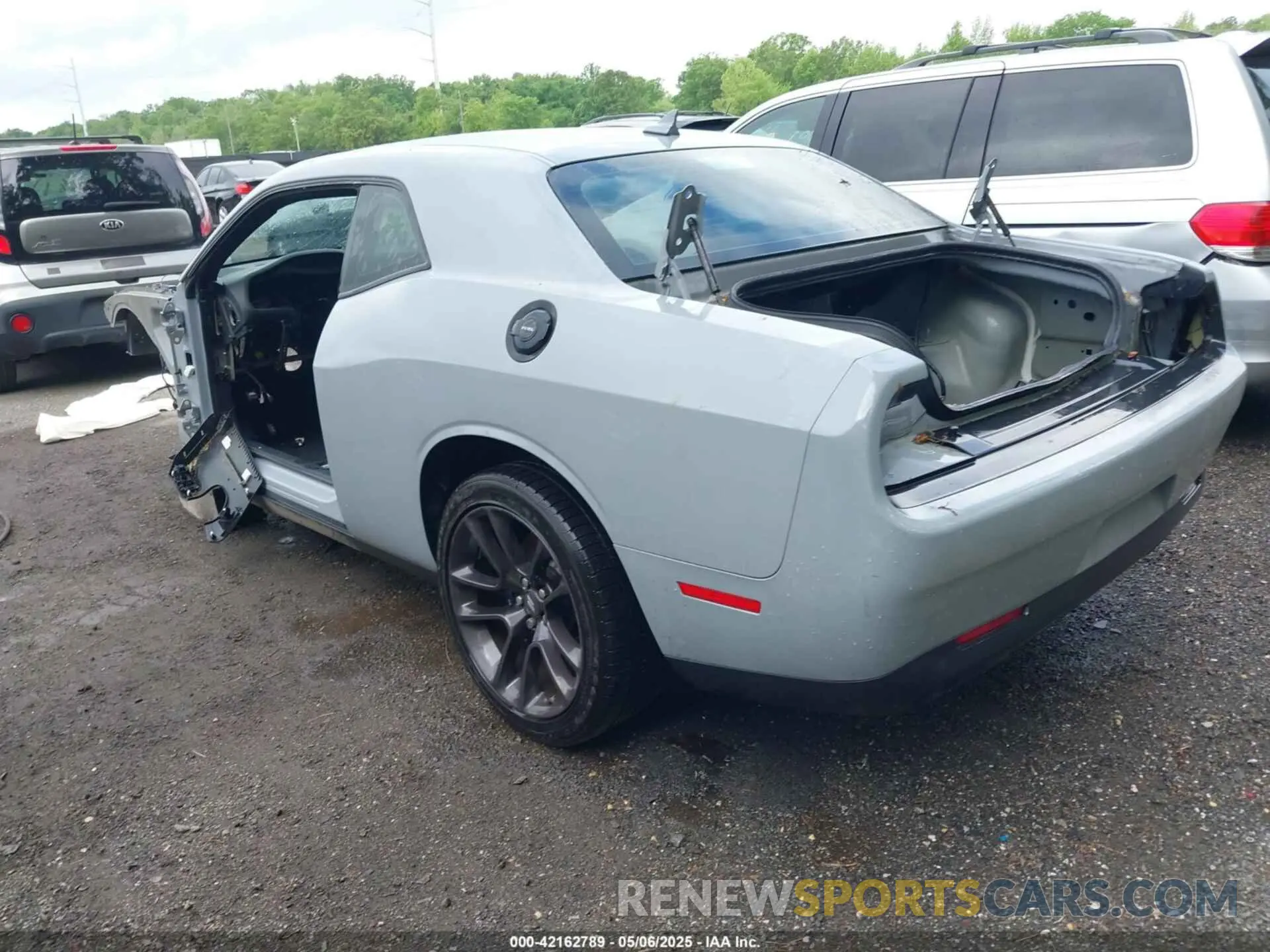 3 fotografías del automóvil dañado 2C3CDZFJ1NH215173 DODGE CHALLENGER 2022