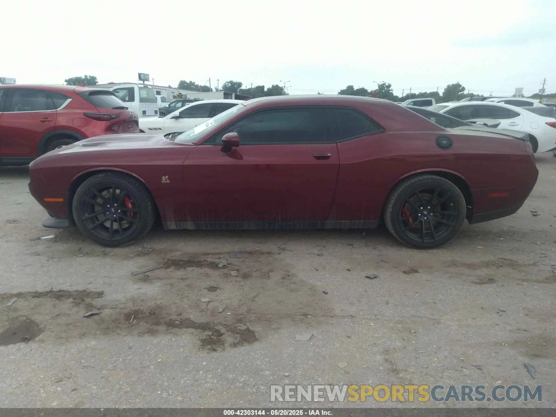 14 fotografías del automóvil dañado 2C3CDZFJ2NH118449 DODGE CHALLENGER 2022