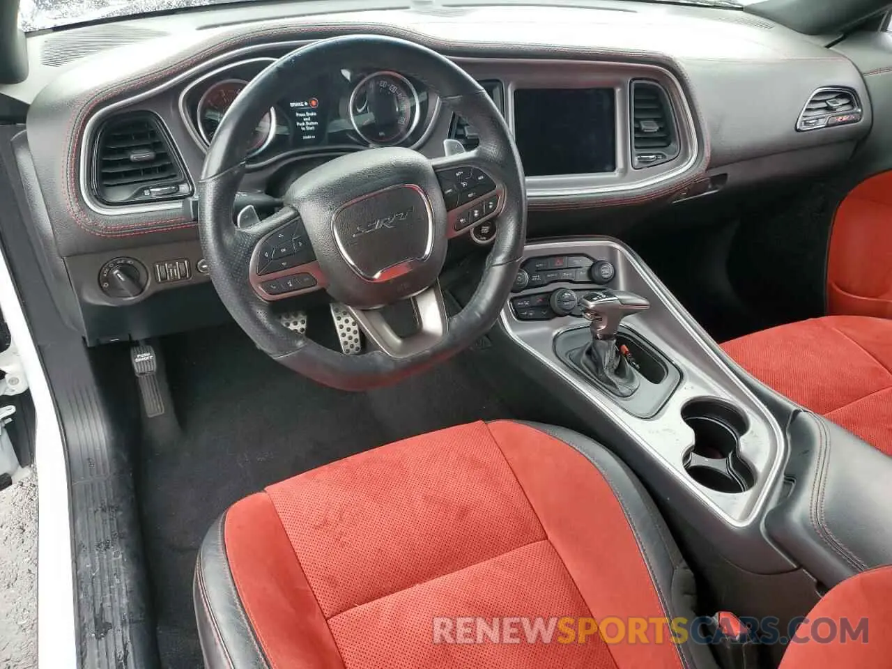 8 fotografías del automóvil dañado 2C3CDZFJ6NH134735 DODGE CHALLENGER 2022