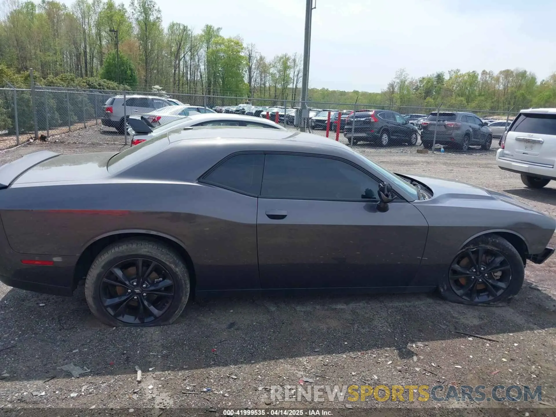14 fotografías del automóvil dañado 2C3CDZGG1NH238892 DODGE CHALLENGER 2022