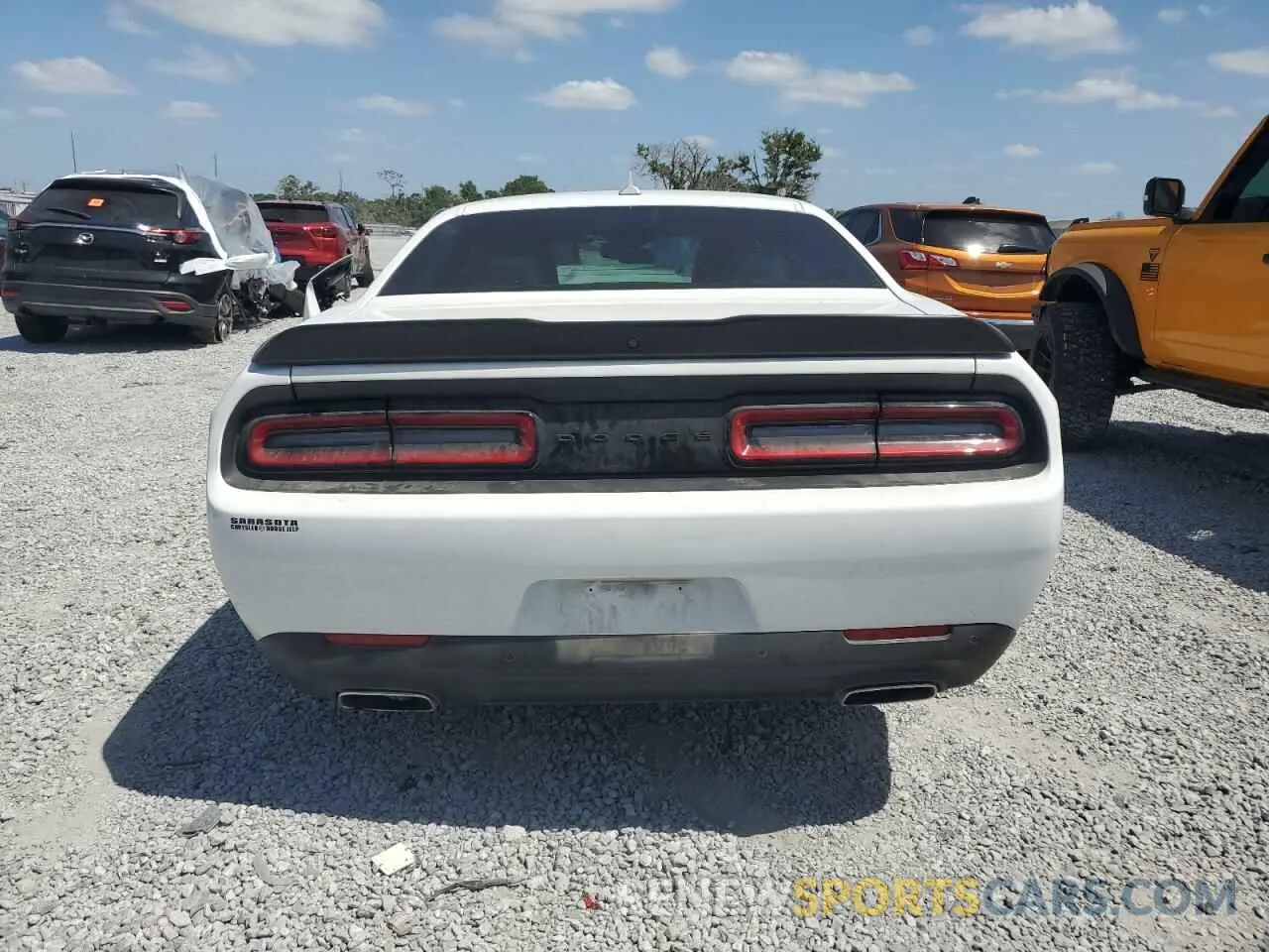 6 fotografías del automóvil dañado 2C3CDZJG1NH227027 DODGE CHALLENGER 2022