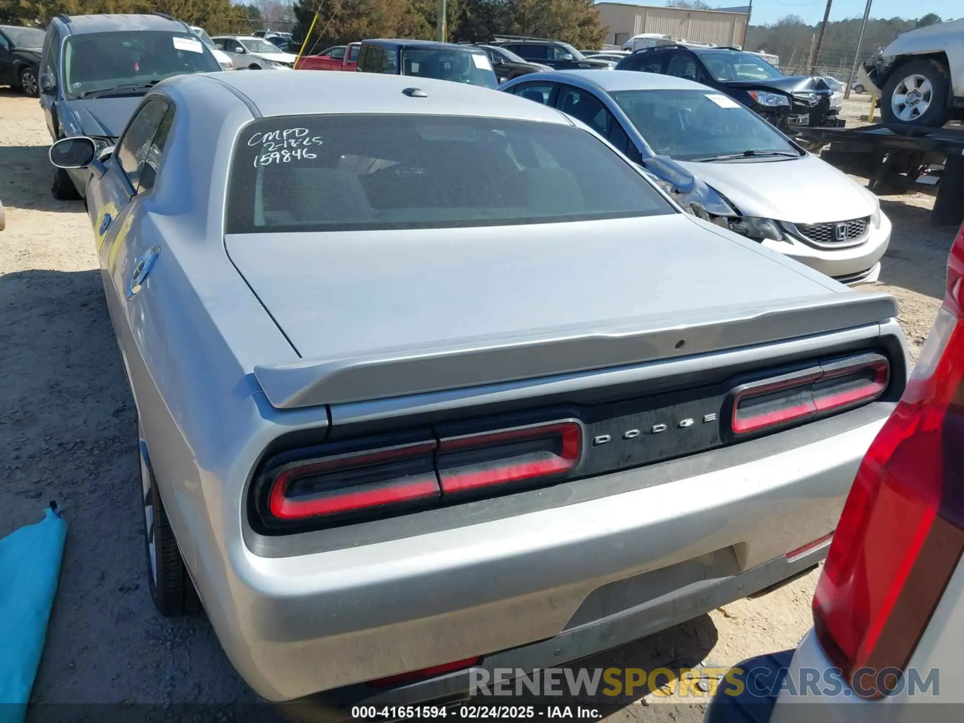 16 fotografías del automóvil dañado 2C3CDZJG3NH159846 DODGE CHALLENGER 2022