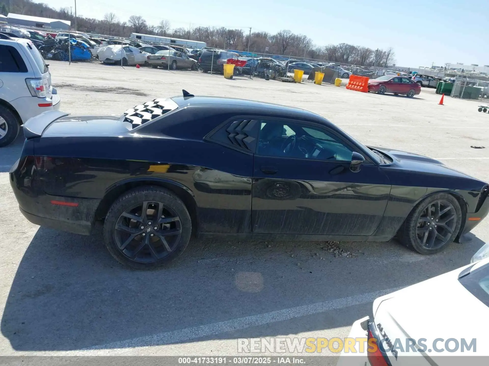 13 fotografías del automóvil dañado 2C3CDZJG4NH192127 DODGE CHALLENGER 2022