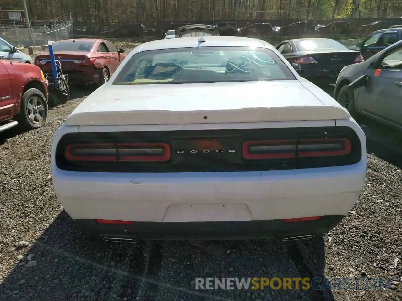 6 fotografías del automóvil dañado 2C3CDZJG4NH233663 DODGE CHALLENGER 2022