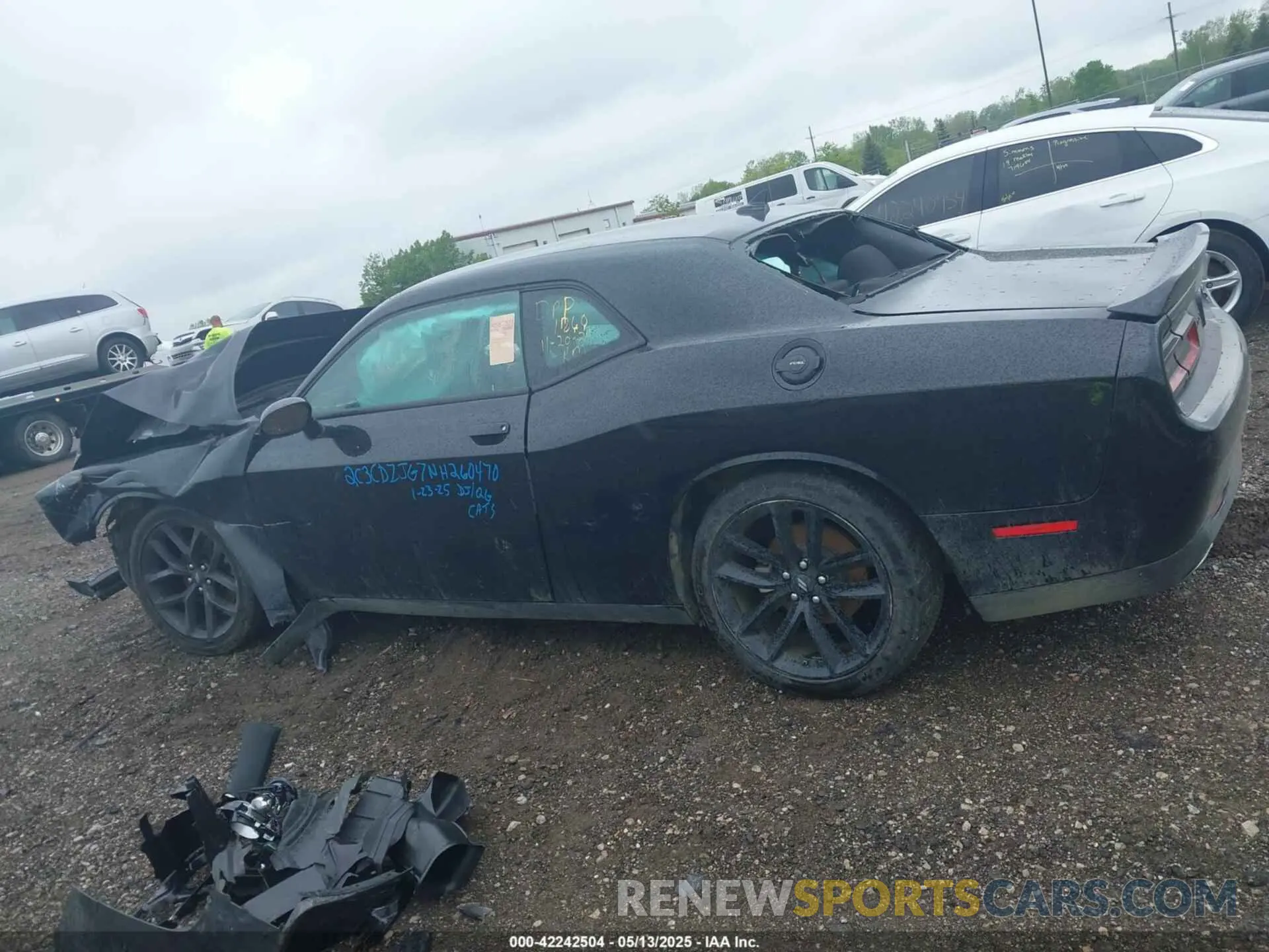 13 fotografías del automóvil dañado 2C3CDZJG7NH260470 DODGE CHALLENGER 2022