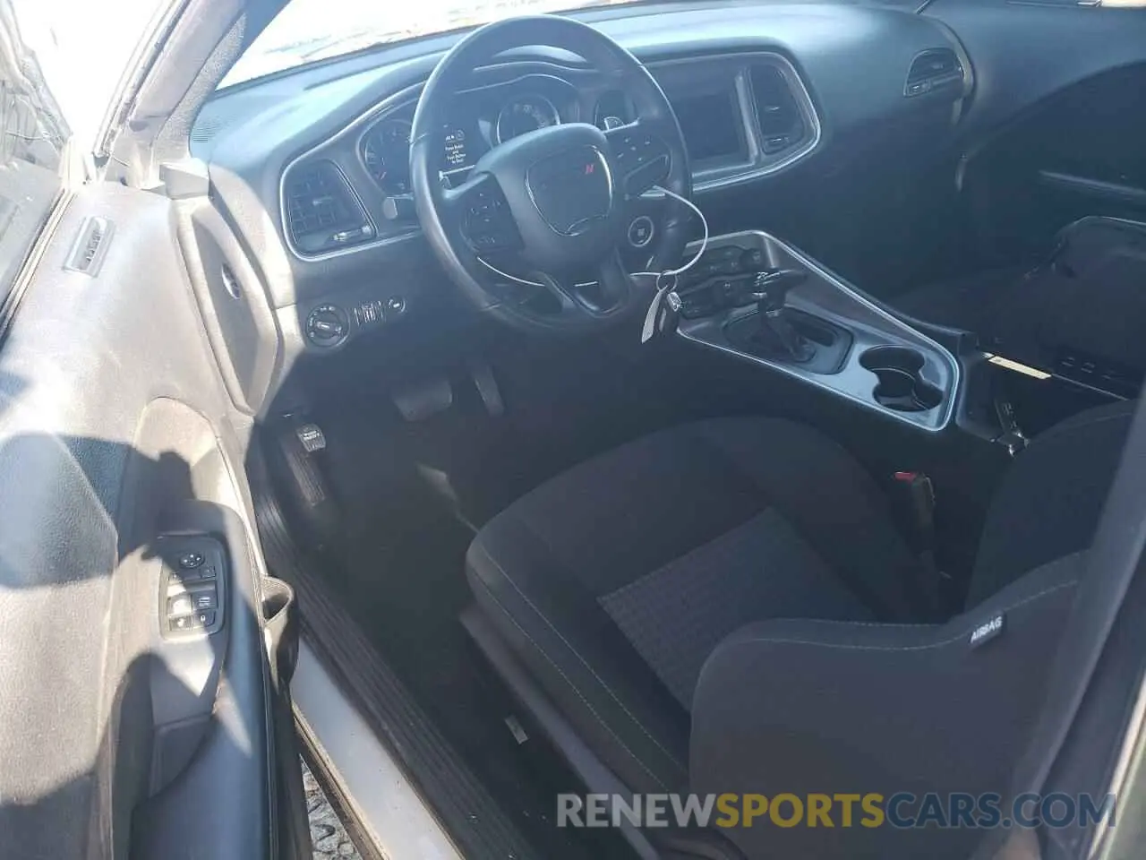 8 fotografías del automóvil dañado 2C3CDZJG9NH237708 DODGE CHALLENGER 2022