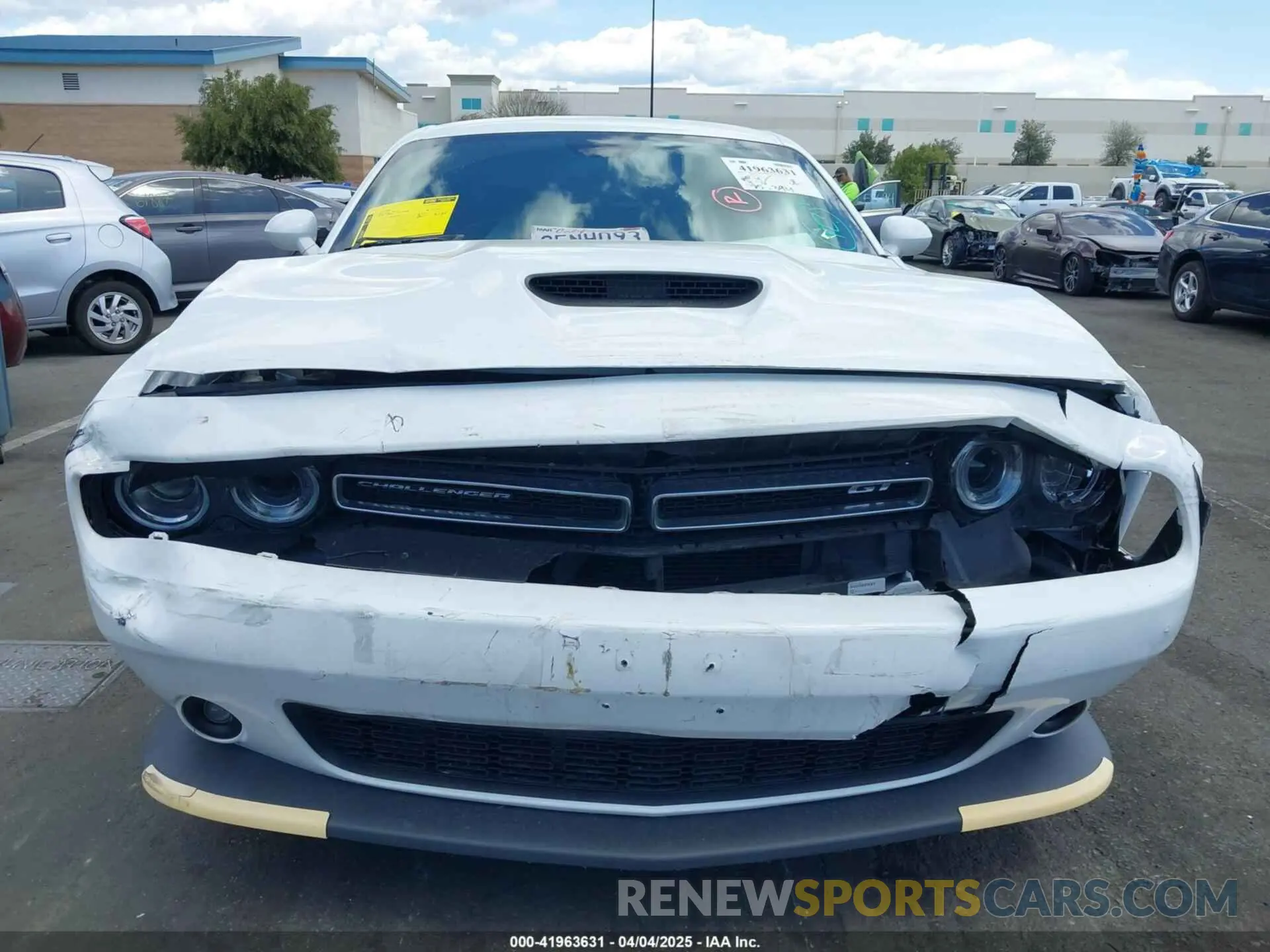 13 fotografías del automóvil dañado 2C3CDZKG3NH152085 DODGE CHALLENGER 2022