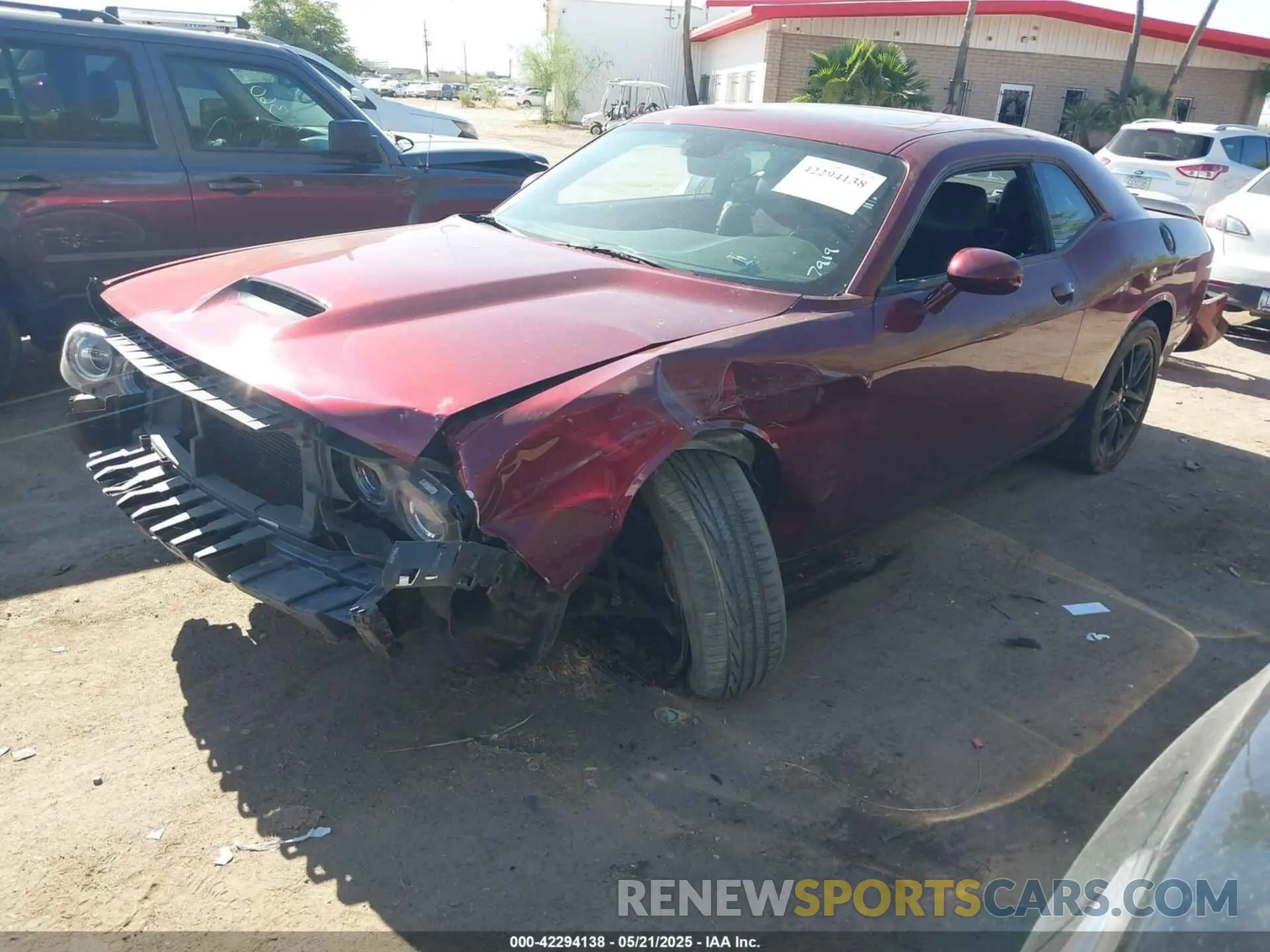 2 fotografías del automóvil dañado 2C3CDZKG7NH238919 DODGE CHALLENGER 2022