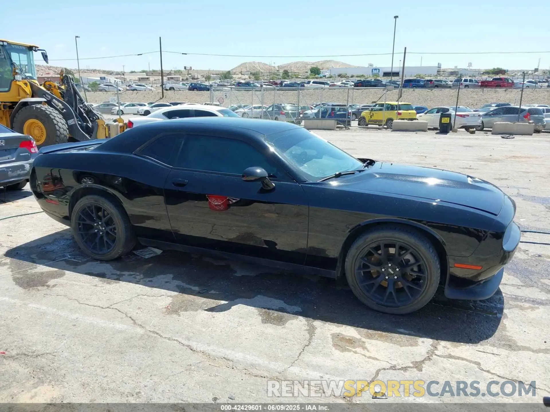 13 fotografías del automóvil dañado 2C3CDZKGXNH247713 DODGE CHALLENGER 2022