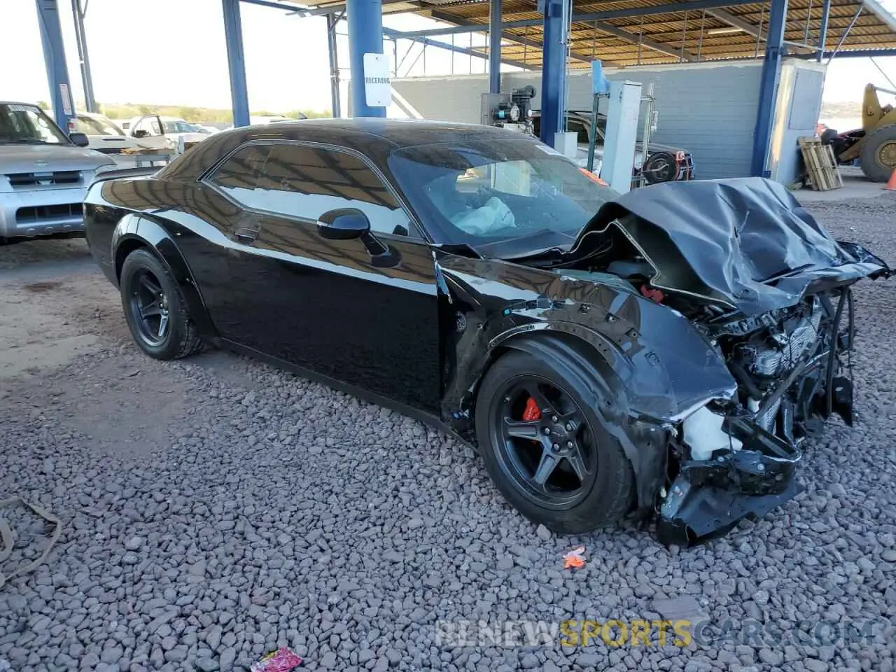 4 fotografías del automóvil dañado 2C3CDZL94NH147235 DODGE CHALLENGER 2022