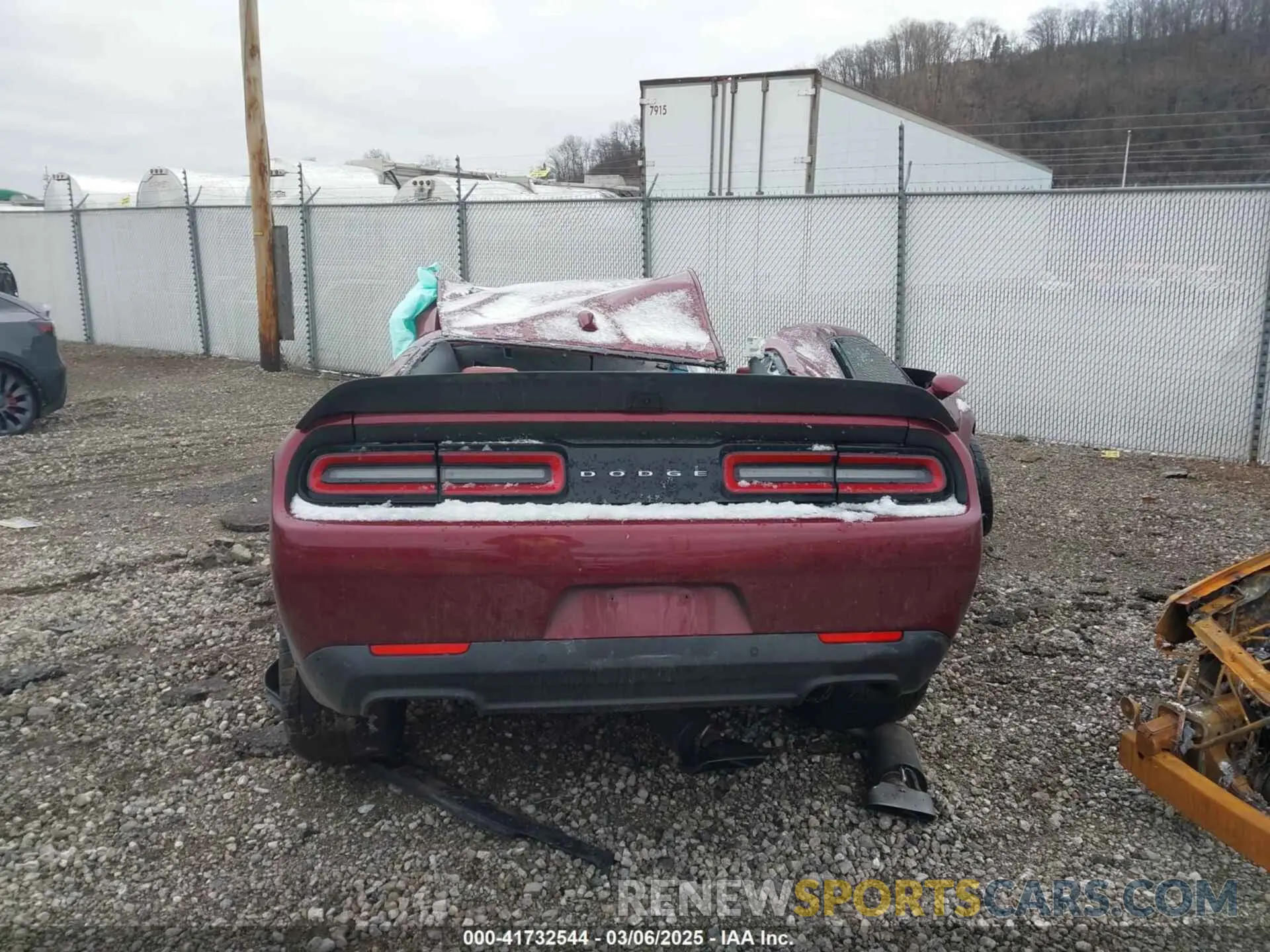 15 fotografías del automóvil dañado 2C3CDZL95NH154825 DODGE CHALLENGER 2022