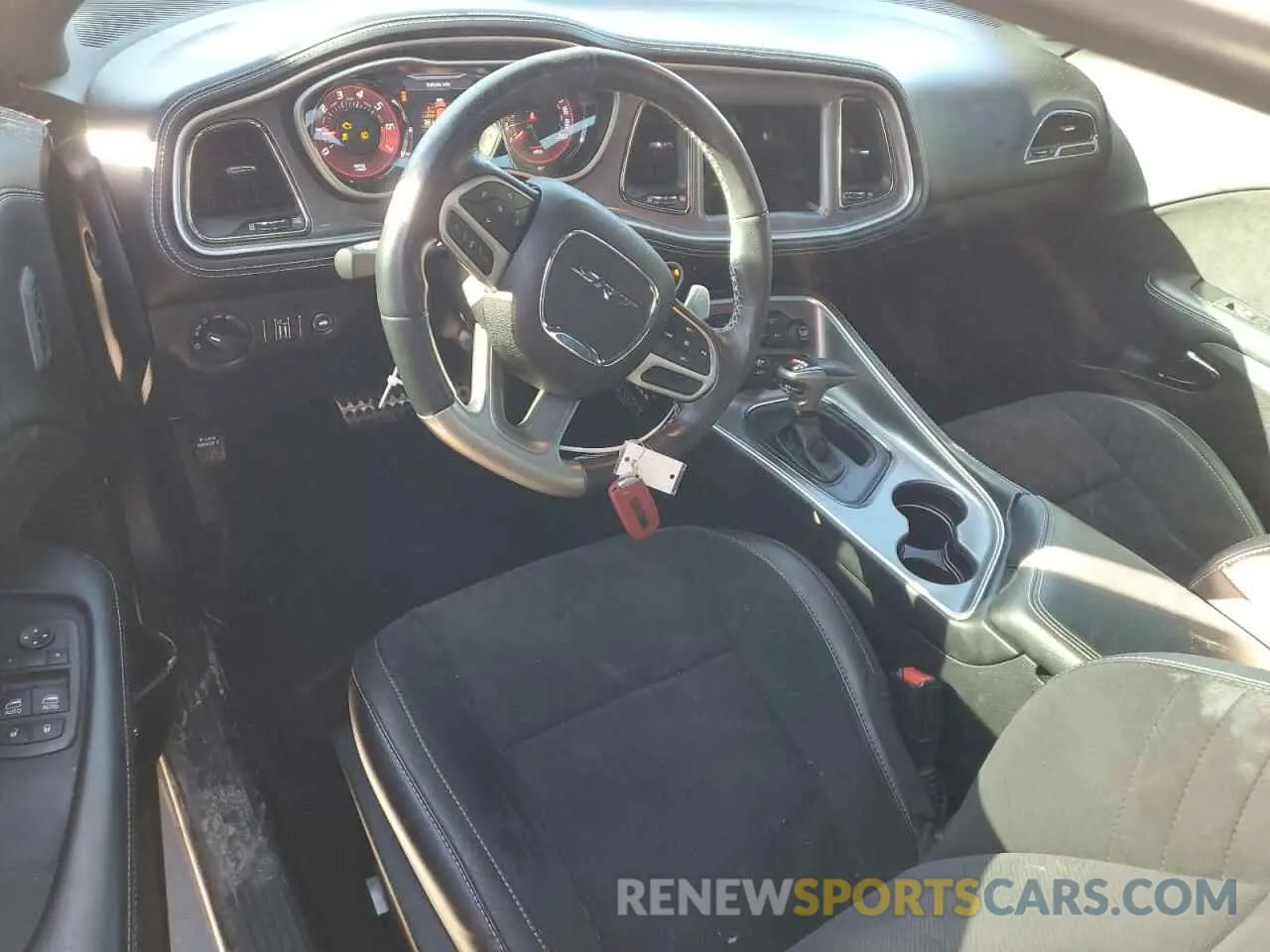 8 fotografías del automóvil dañado 2C3CDZL98NH226312 DODGE CHALLENGER 2022