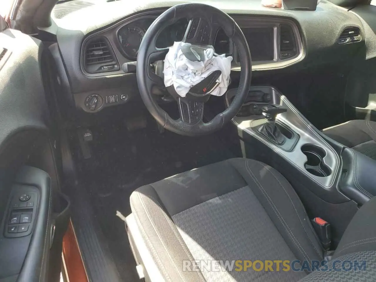 8 fotografías del automóvil dañado 2C3CDZAG1PH527203 DODGE CHALLENGER 2023