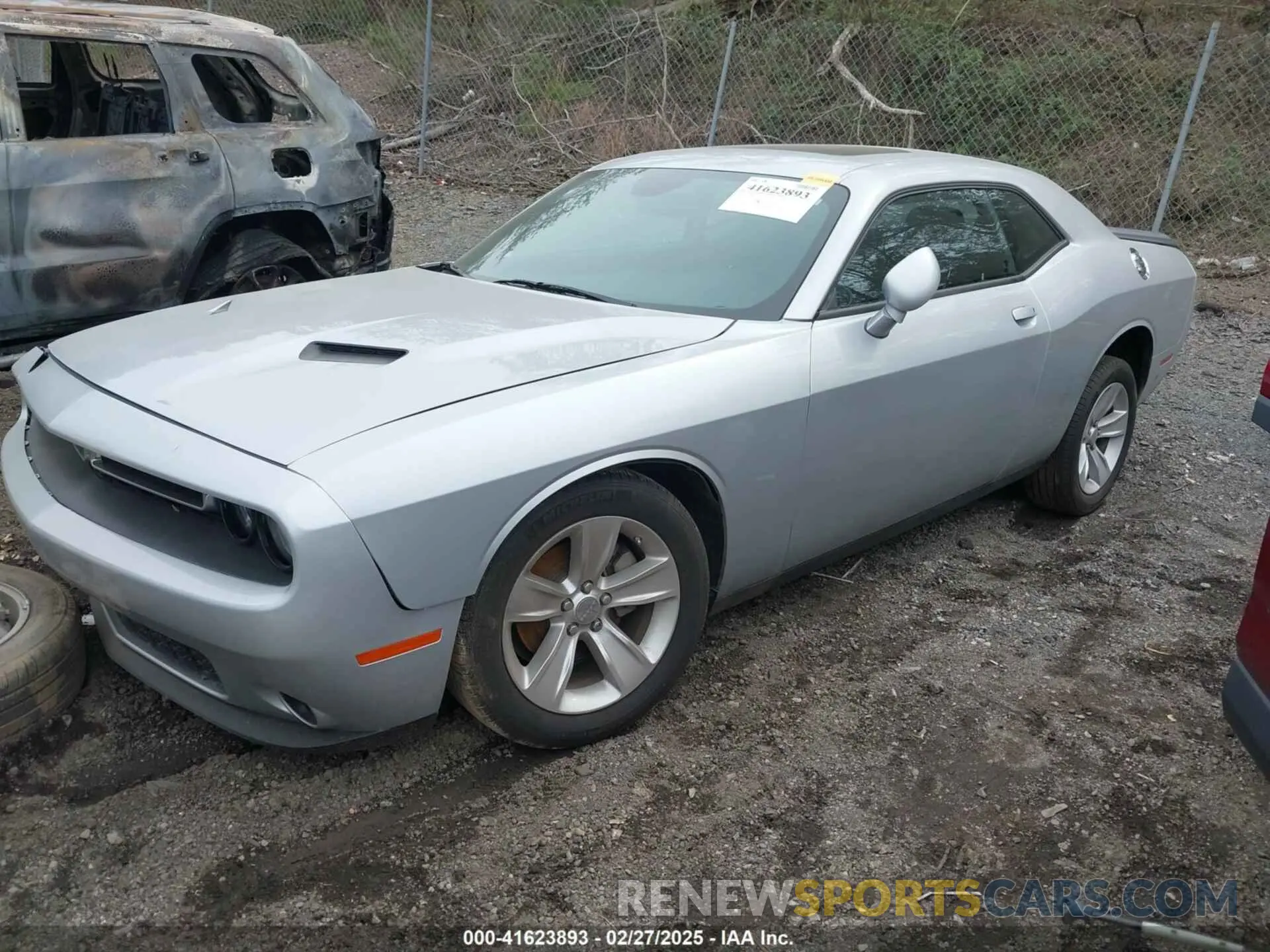 2 fotografías del automóvil dañado 2C3CDZAG2PH602524 DODGE CHALLENGER 2023