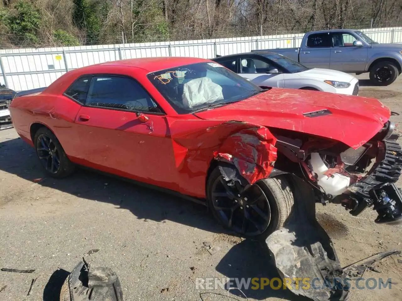 4 fotografías del automóvil dañado 2C3CDZAG2PH693326 DODGE CHALLENGER 2023
