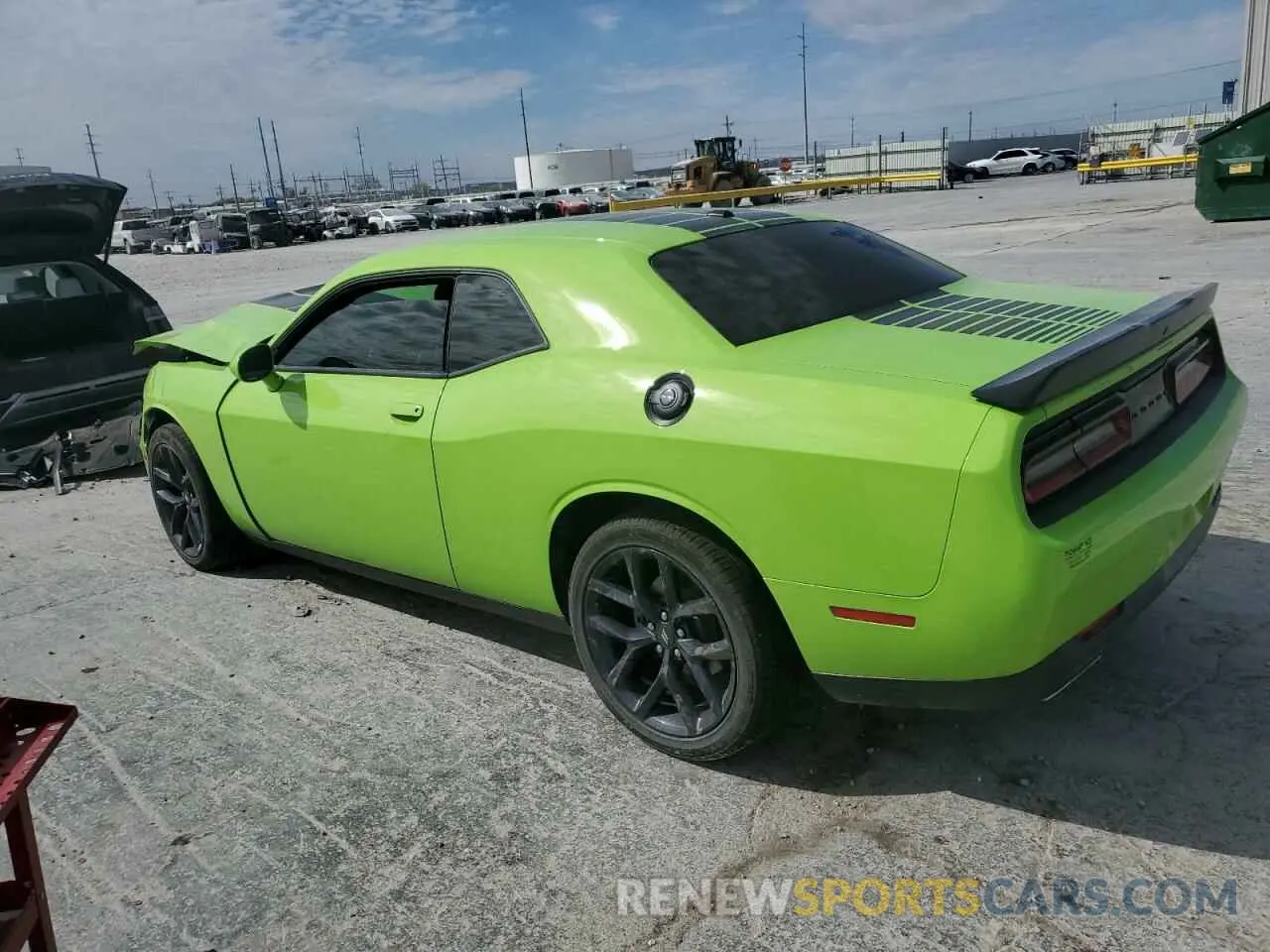 2 fotografías del automóvil dañado 2C3CDZAG3PH538817 DODGE CHALLENGER 2023
