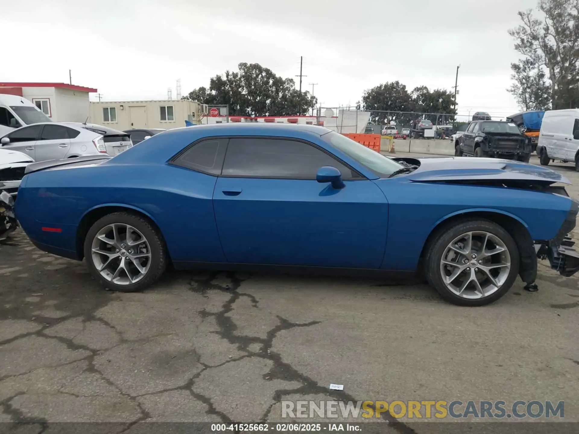 14 fotografías del automóvil dañado 2C3CDZAG3PH669780 DODGE CHALLENGER 2023