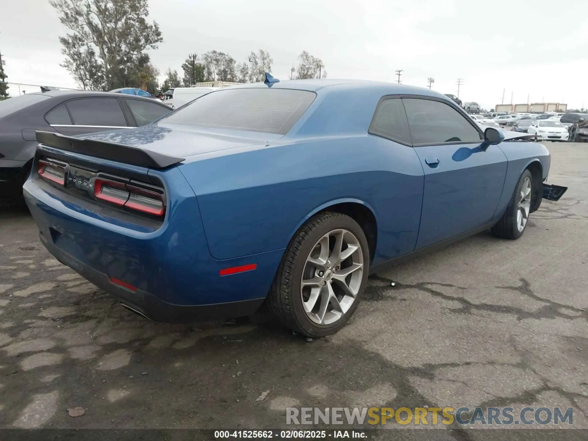 4 fotografías del automóvil dañado 2C3CDZAG3PH669780 DODGE CHALLENGER 2023