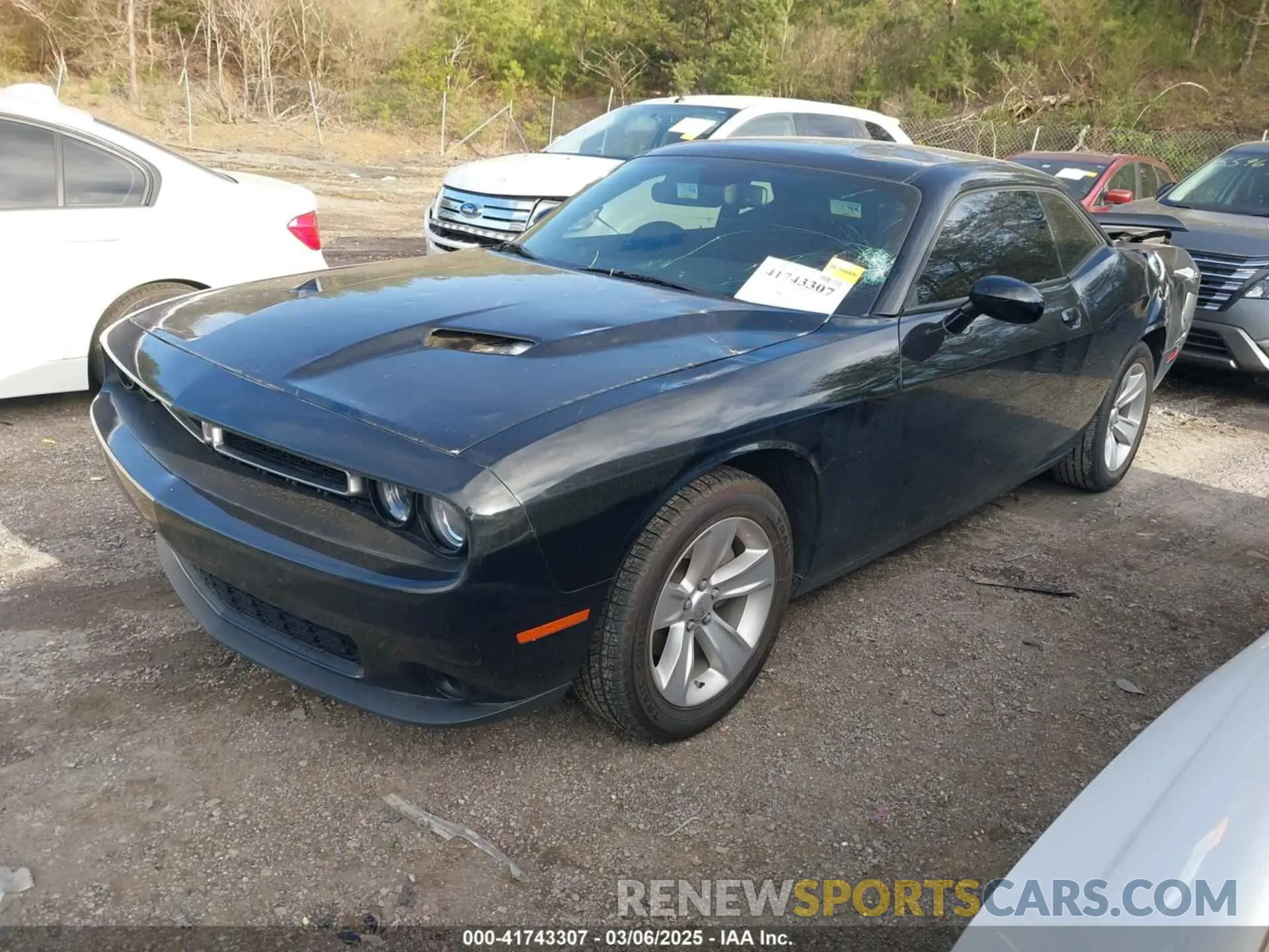 2 fotografías del automóvil dañado 2C3CDZAG5PH528144 DODGE CHALLENGER 2023