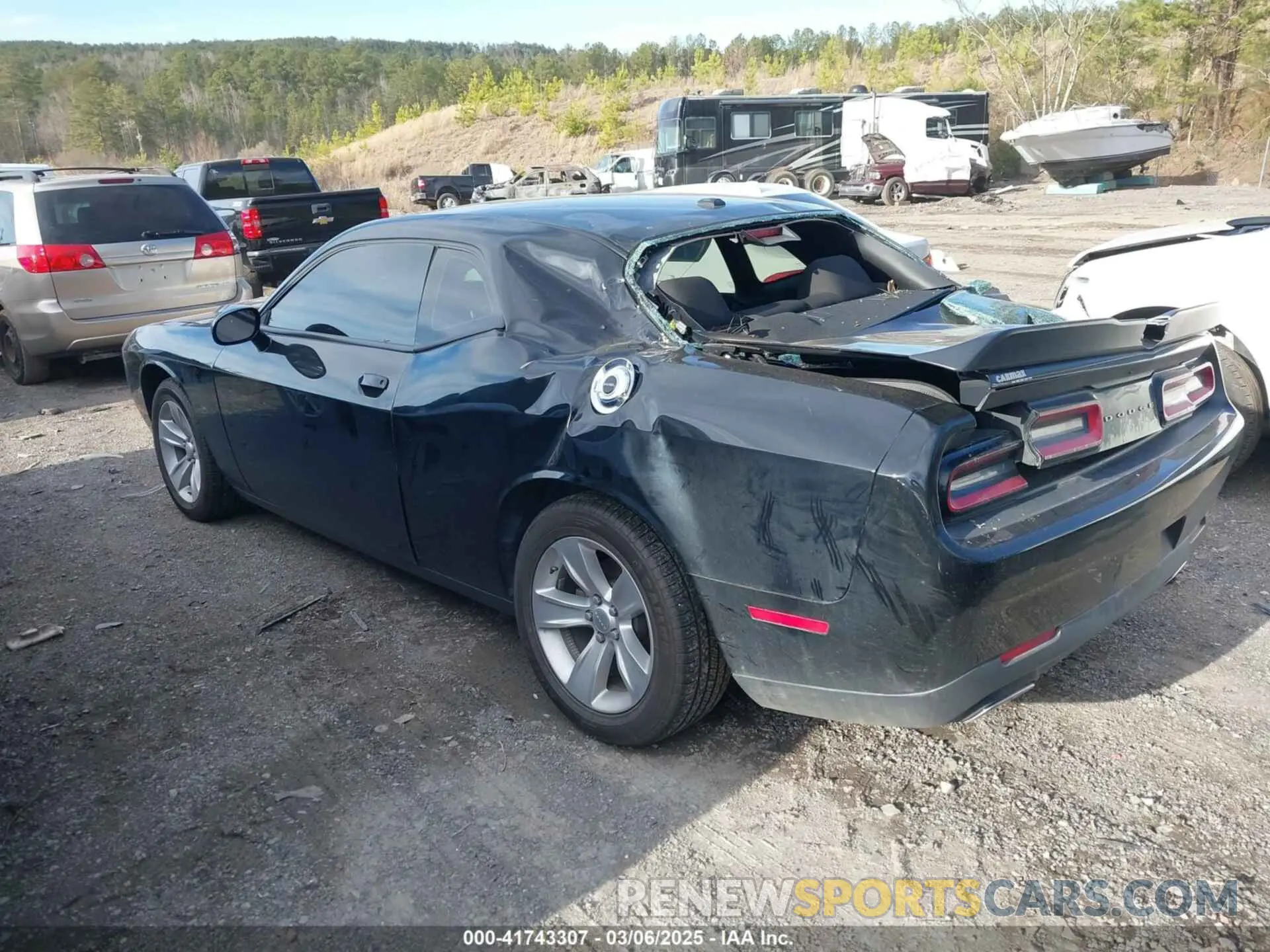 3 fotografías del automóvil dañado 2C3CDZAG5PH528144 DODGE CHALLENGER 2023
