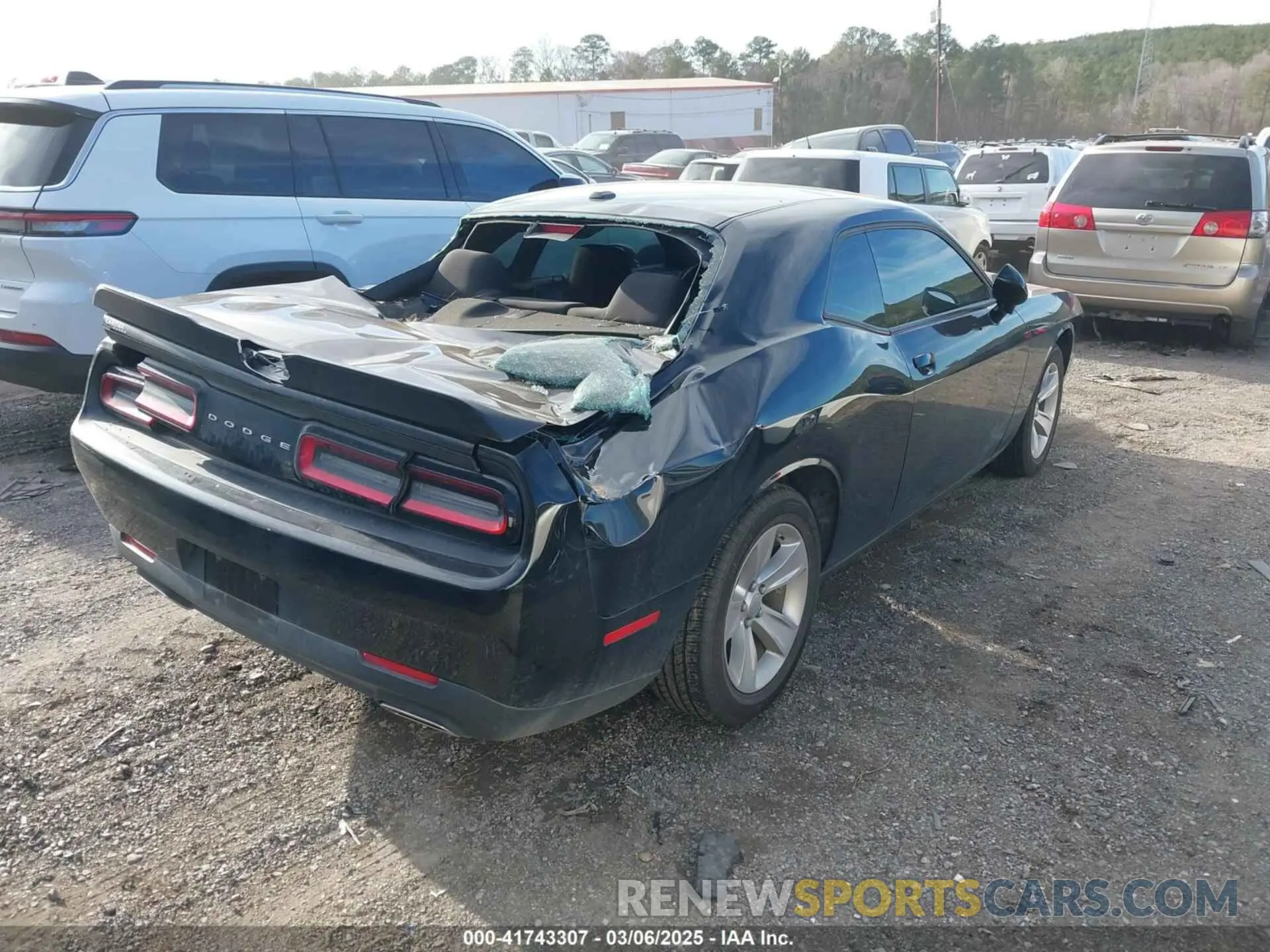 4 fotografías del automóvil dañado 2C3CDZAG5PH528144 DODGE CHALLENGER 2023