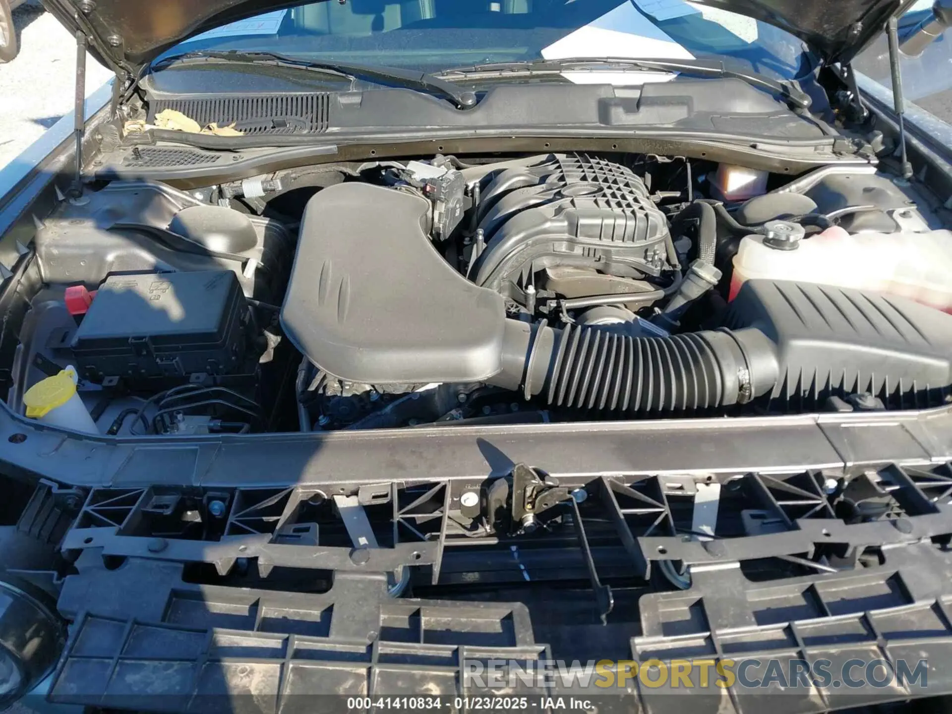 10 fotografías del automóvil dañado 2C3CDZAG5PH644993 DODGE CHALLENGER 2023