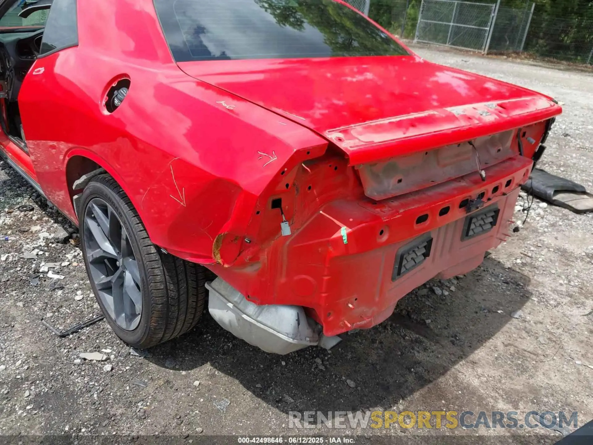 6 fotografías del automóvil dañado 2C3CDZAG8PH527330 DODGE CHALLENGER 2023
