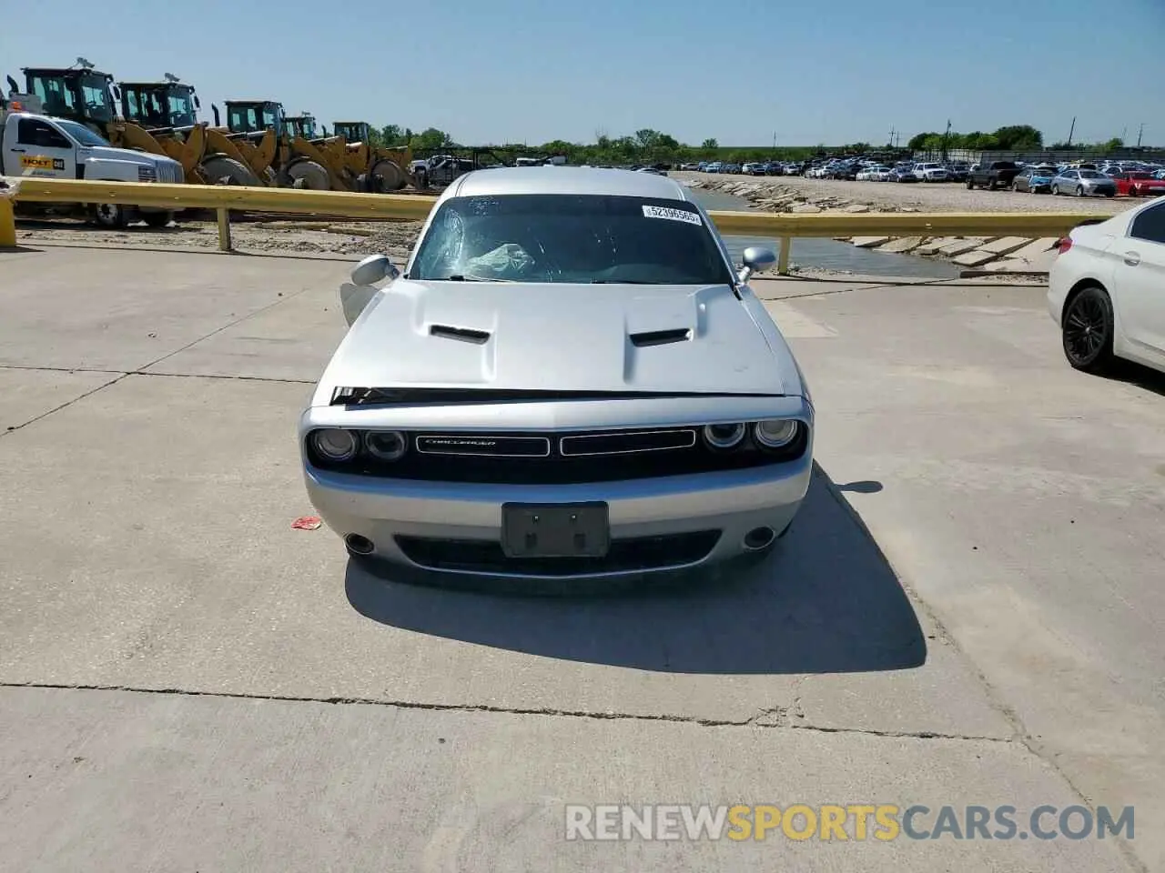 5 fotografías del automóvil dañado 2C3CDZAG9PH590792 DODGE CHALLENGER 2023