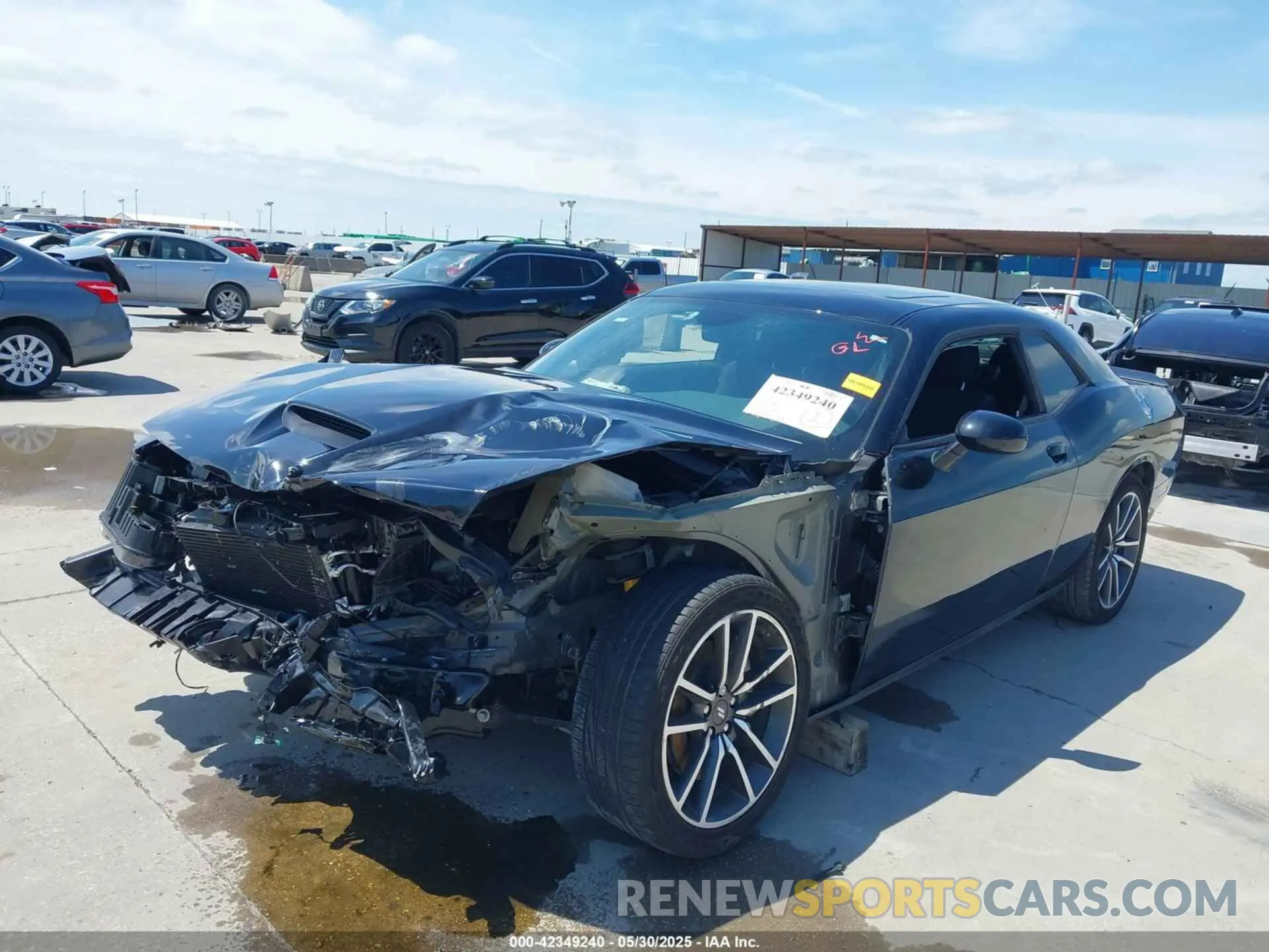 2 fotografías del automóvil dañado 2C3CDZBT1PH678957 DODGE CHALLENGER 2023