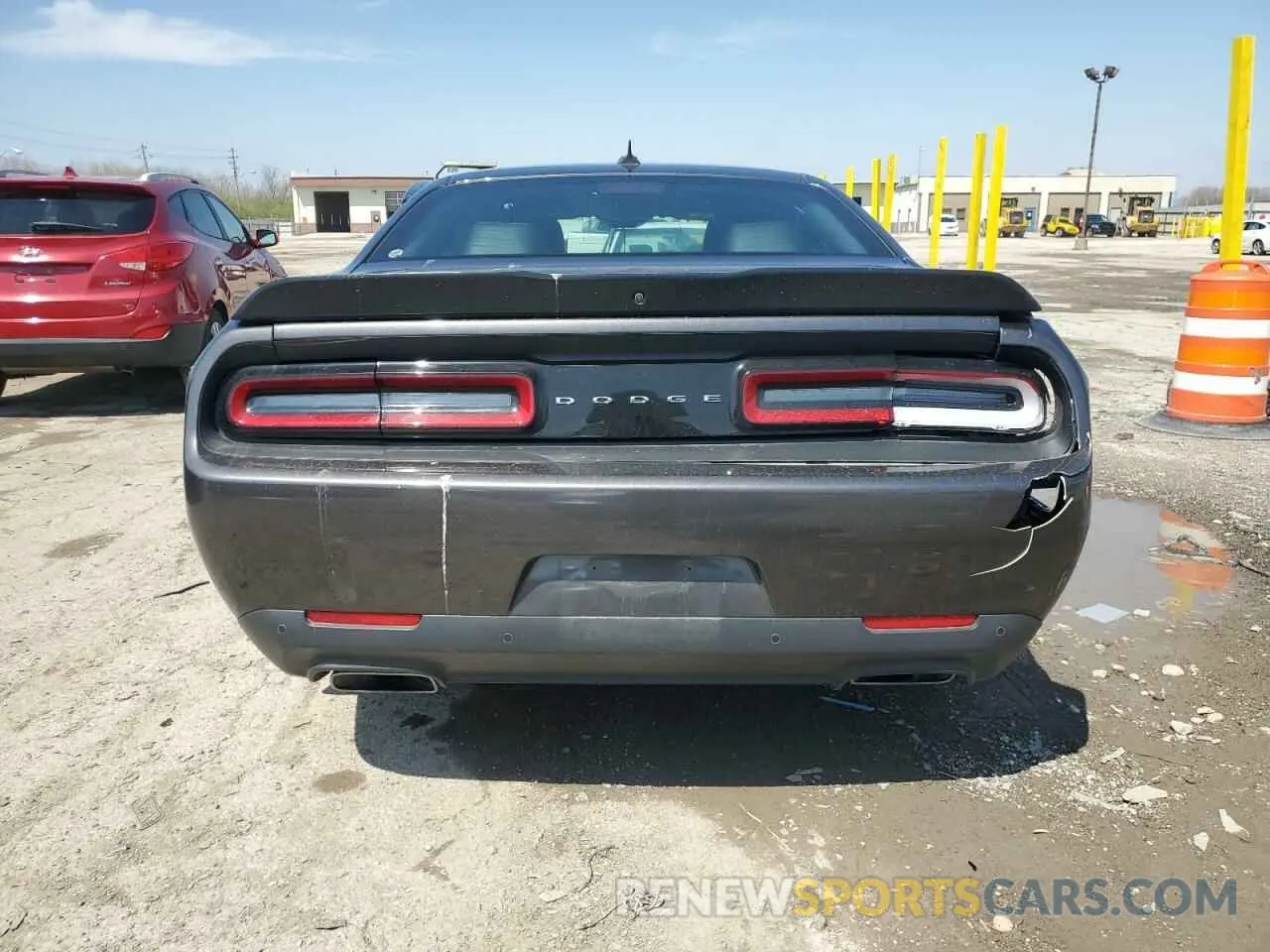 6 fotografías del automóvil dañado 2C3CDZBT2PH521695 DODGE CHALLENGER 2023