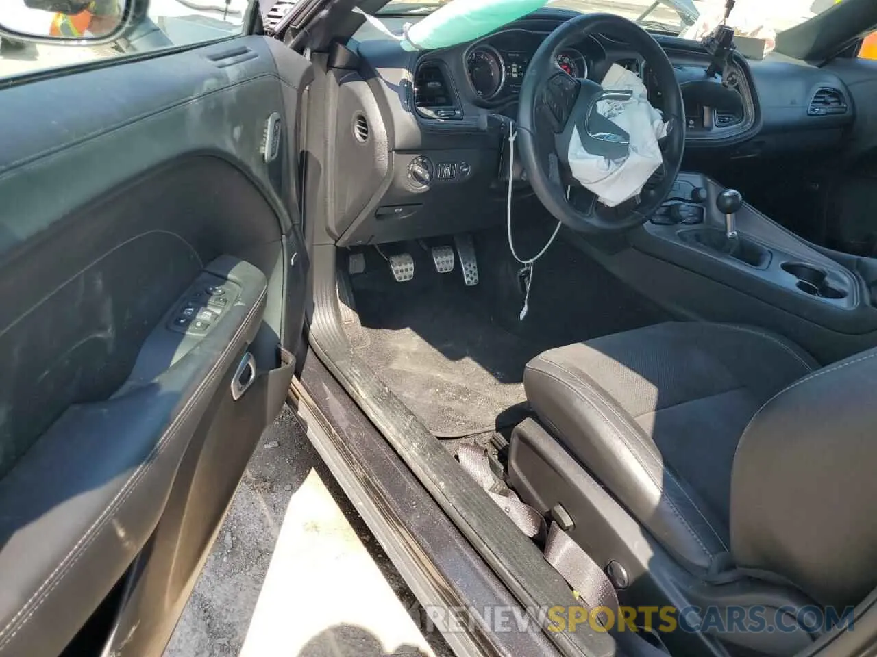 8 fotografías del automóvil dañado 2C3CDZBT2PH521695 DODGE CHALLENGER 2023