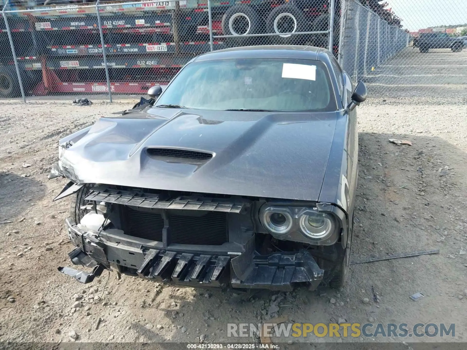 12 fotografías del automóvil dañado 2C3CDZBT3PH562403 DODGE CHALLENGER 2023