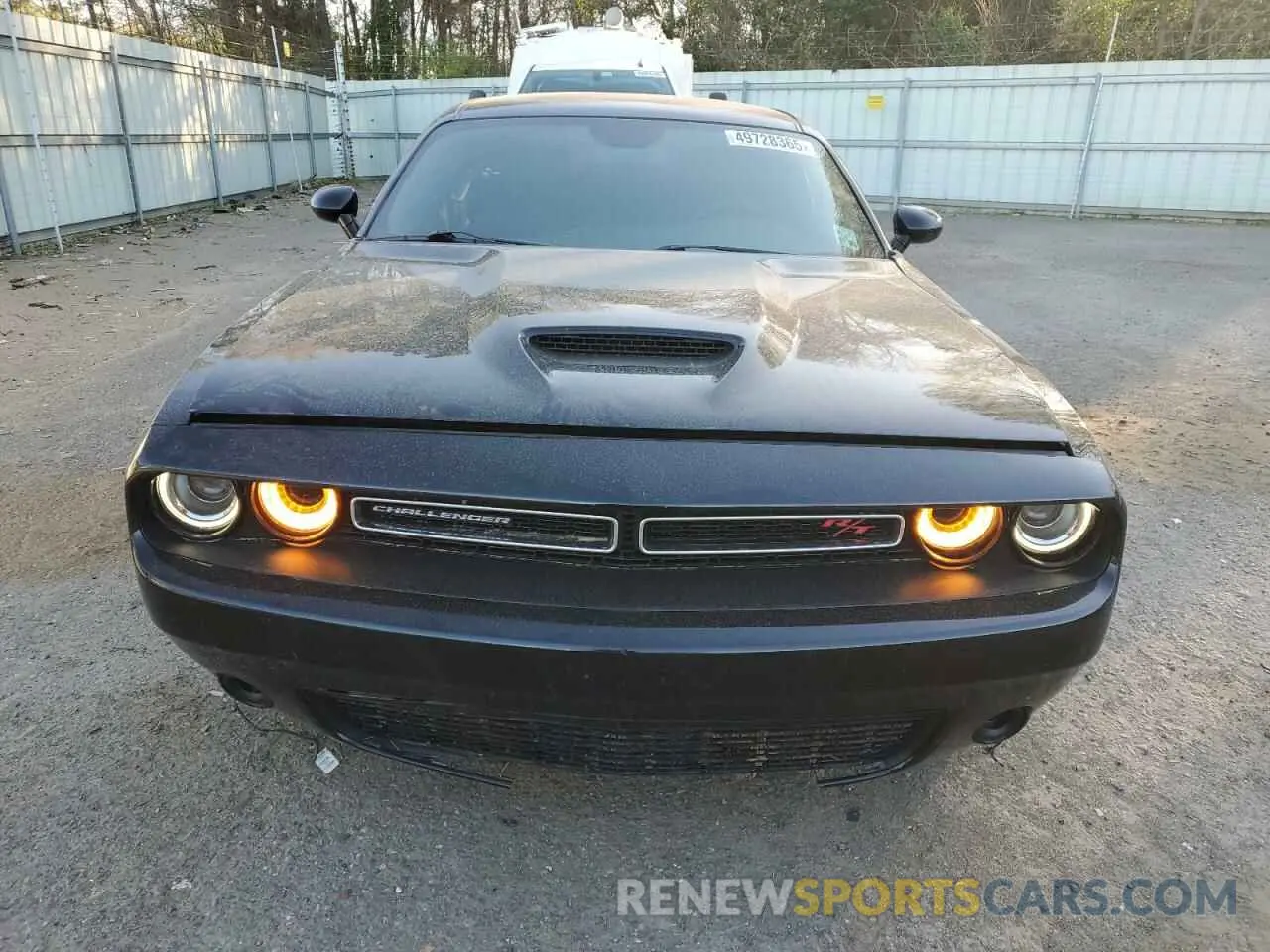 5 fotografías del automóvil dañado 2C3CDZBT5PH504096 DODGE CHALLENGER 2023