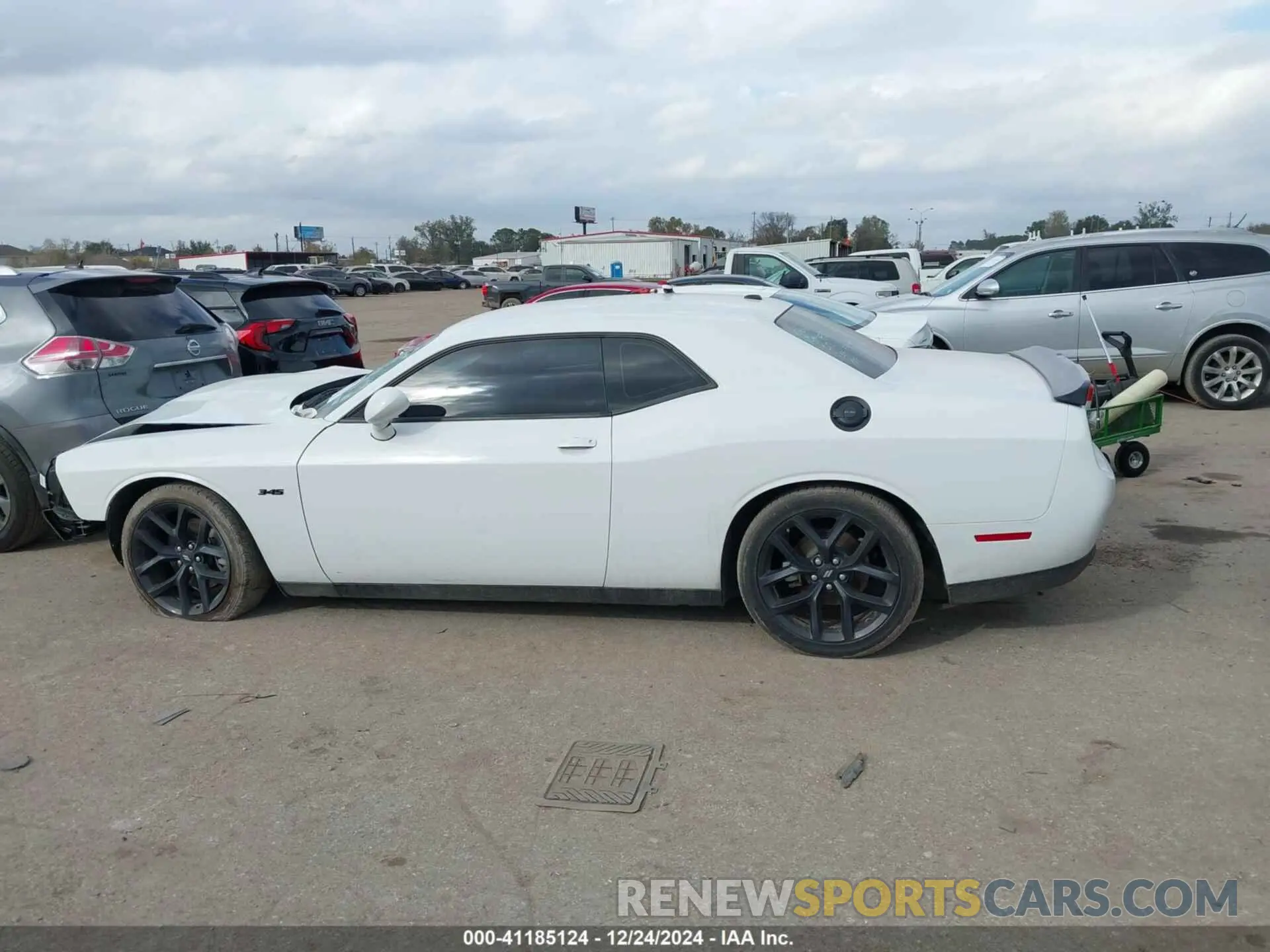15 fotografías del automóvil dañado 2C3CDZBT6PH617720 DODGE CHALLENGER 2023