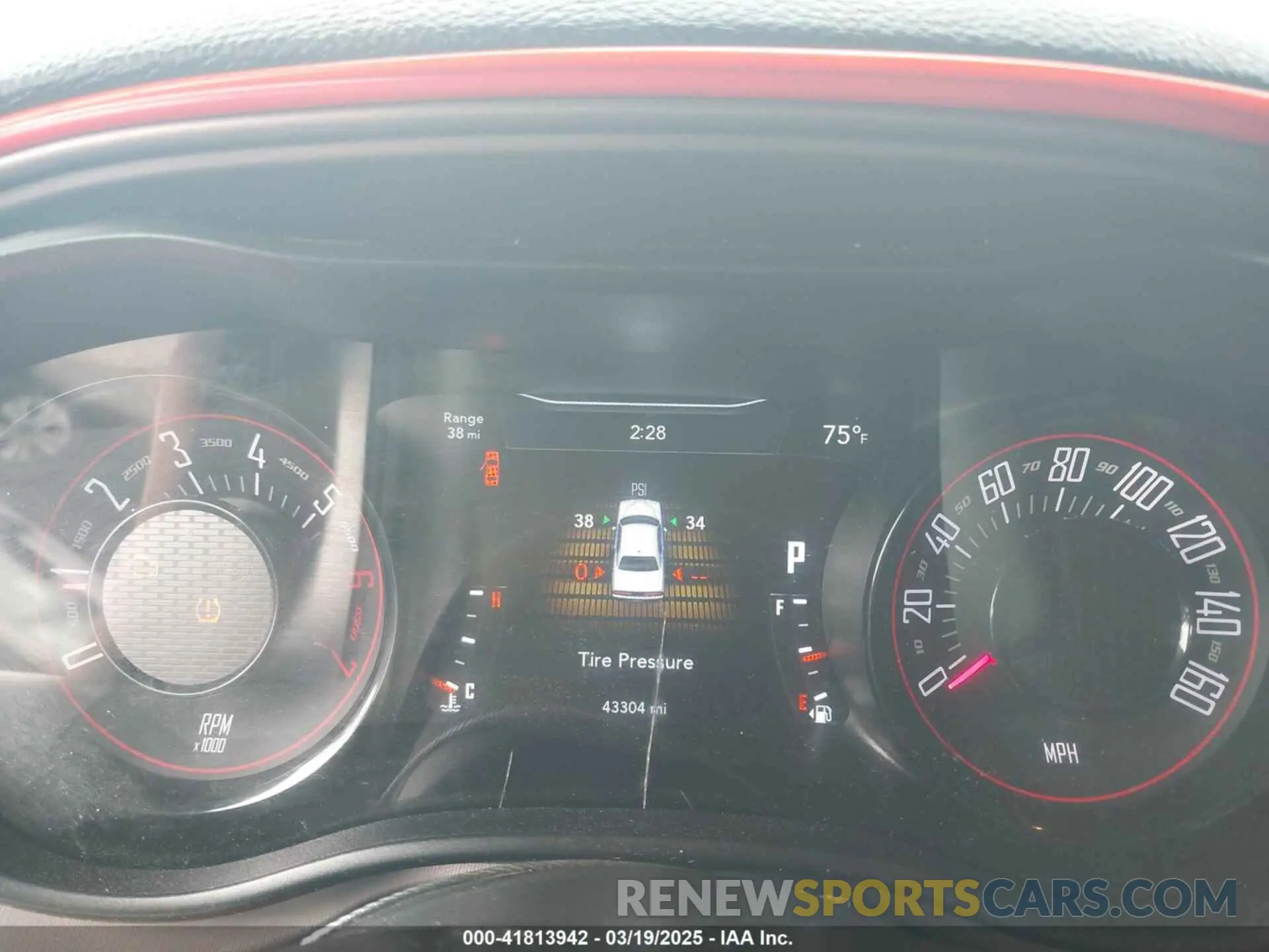 7 fotografías del automóvil dañado 2C3CDZBT7PH696010 DODGE CHALLENGER 2023